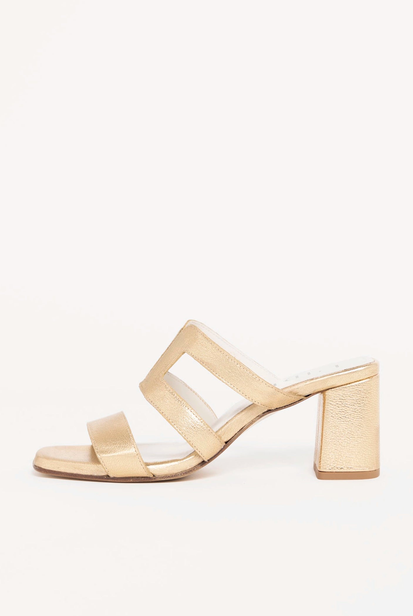 swatch_Platino Leather l'idea cutout heeled sandal