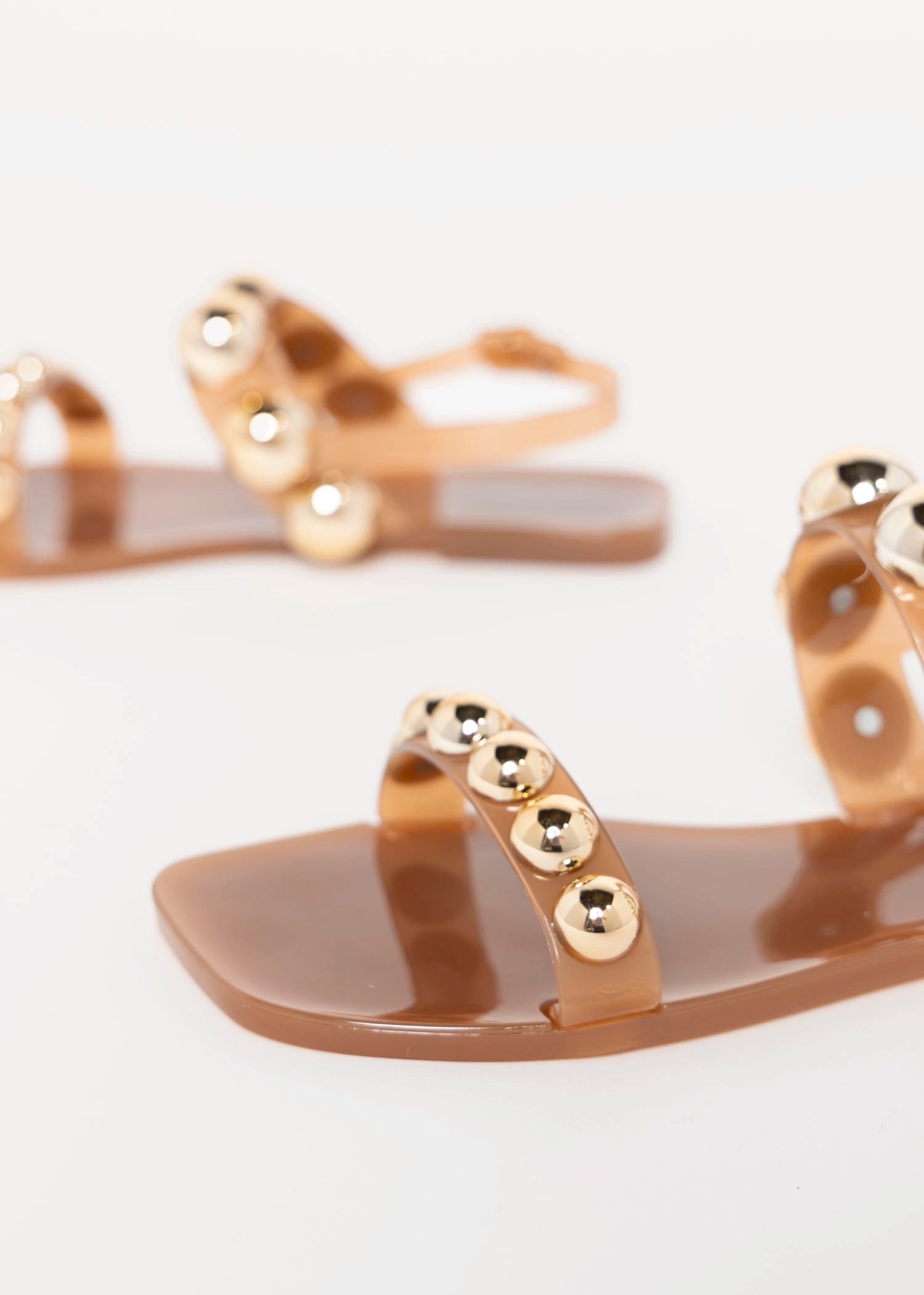 swatch_Caramel/Gold jeffrey campbell gumdrop jelly sandal