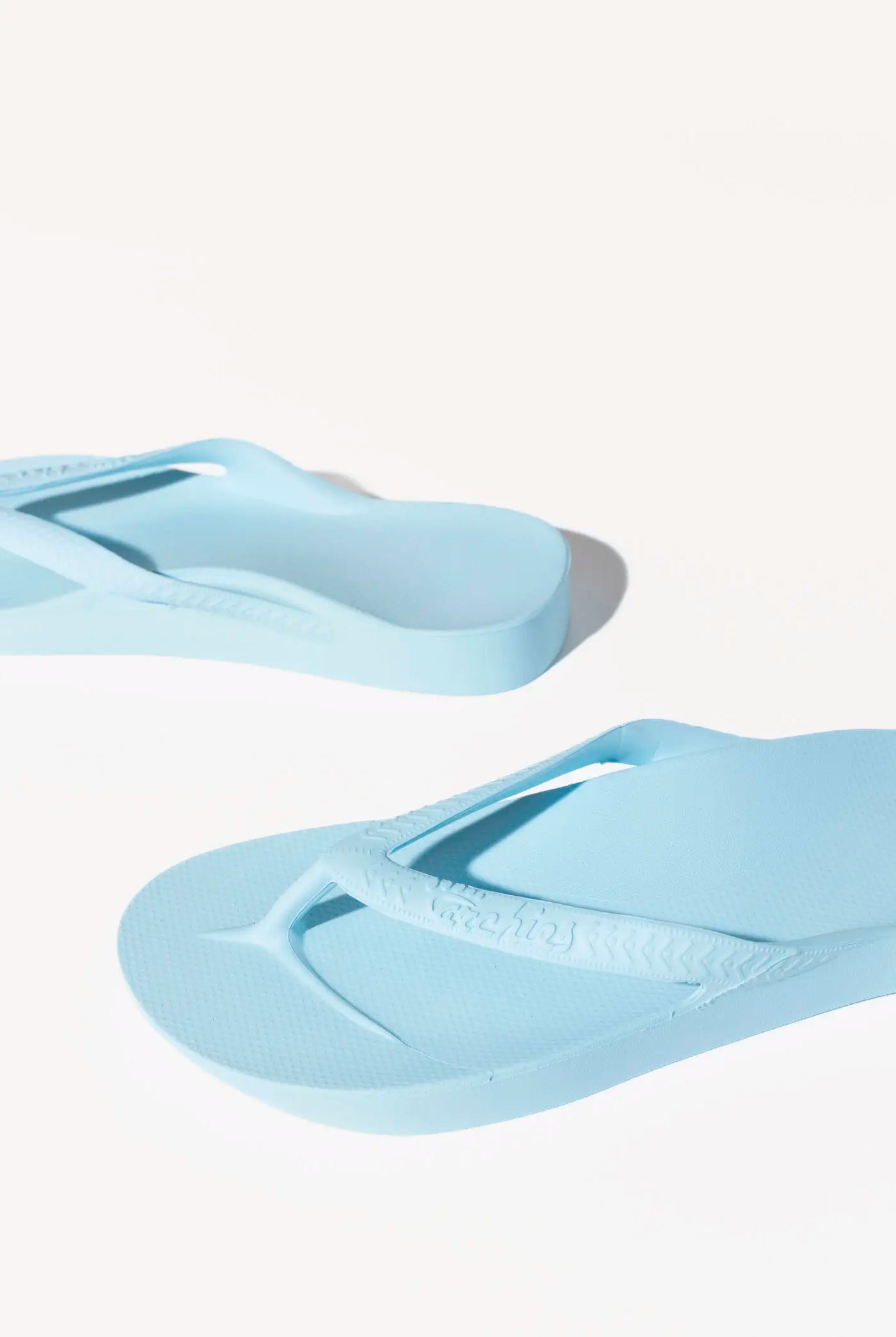 swatch_light blue arch support flip flop flat sandals