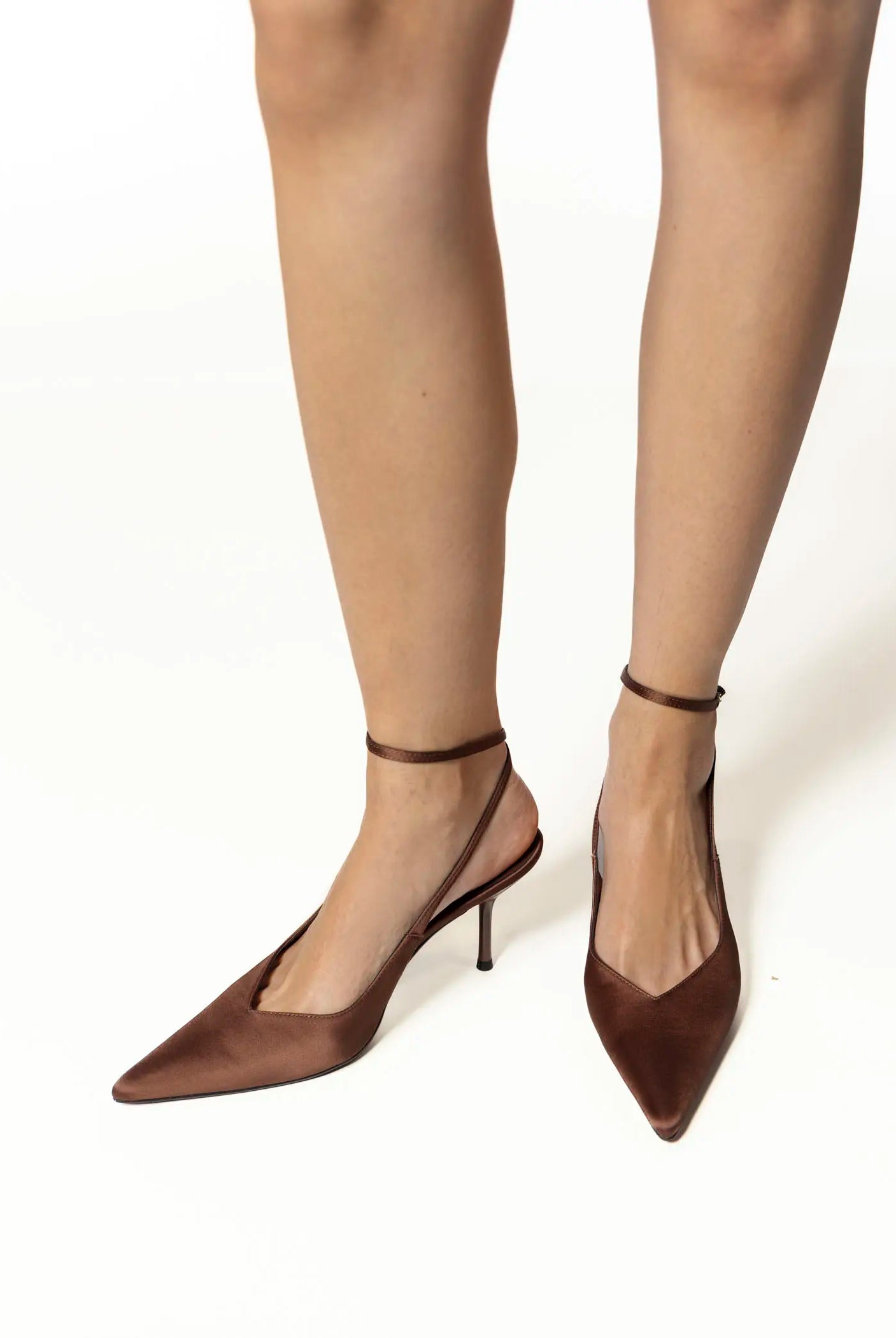 swatch_brown satin executive slingback pump heels
