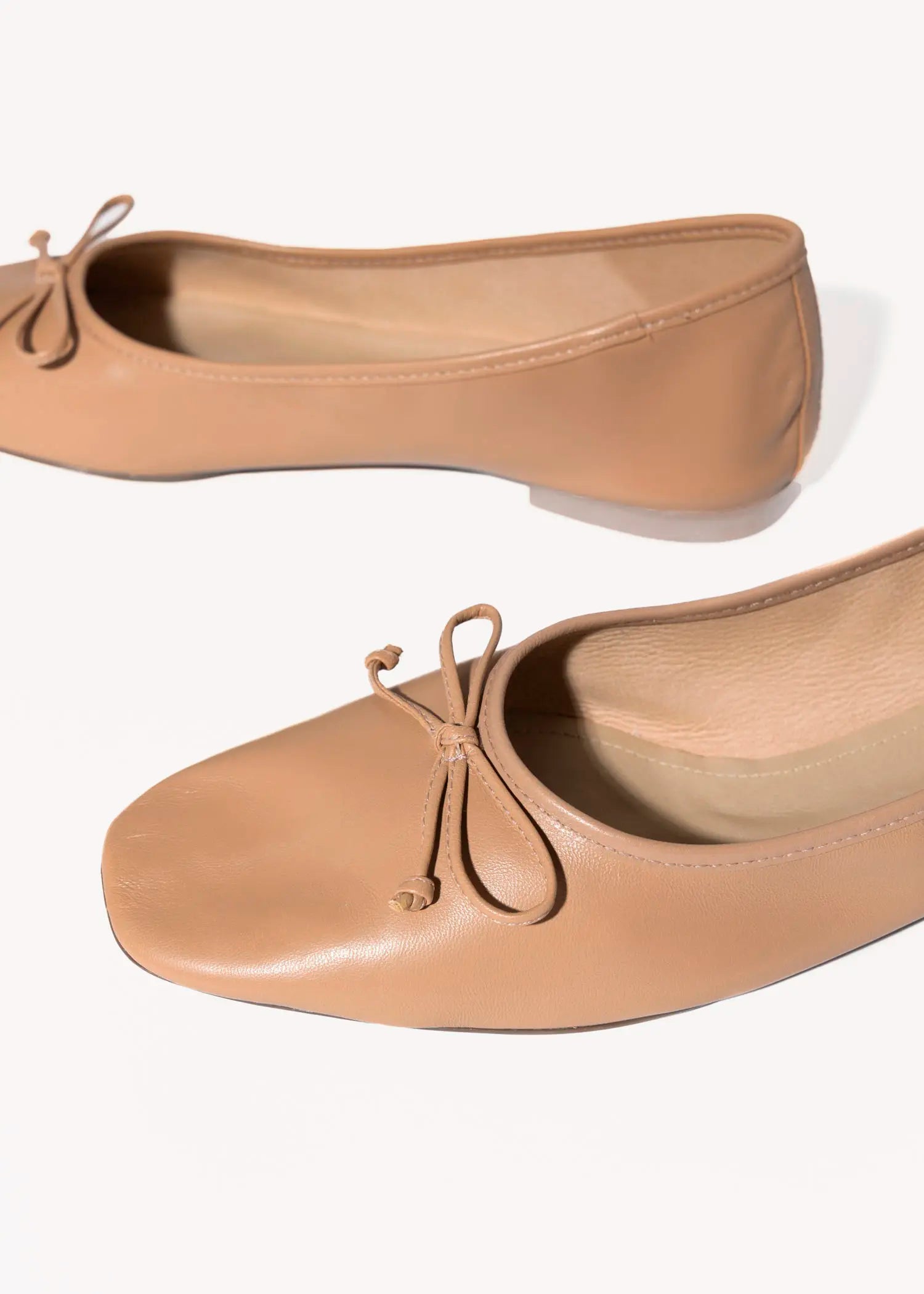 swatch_beige leather arissa ballet flat ballet flats