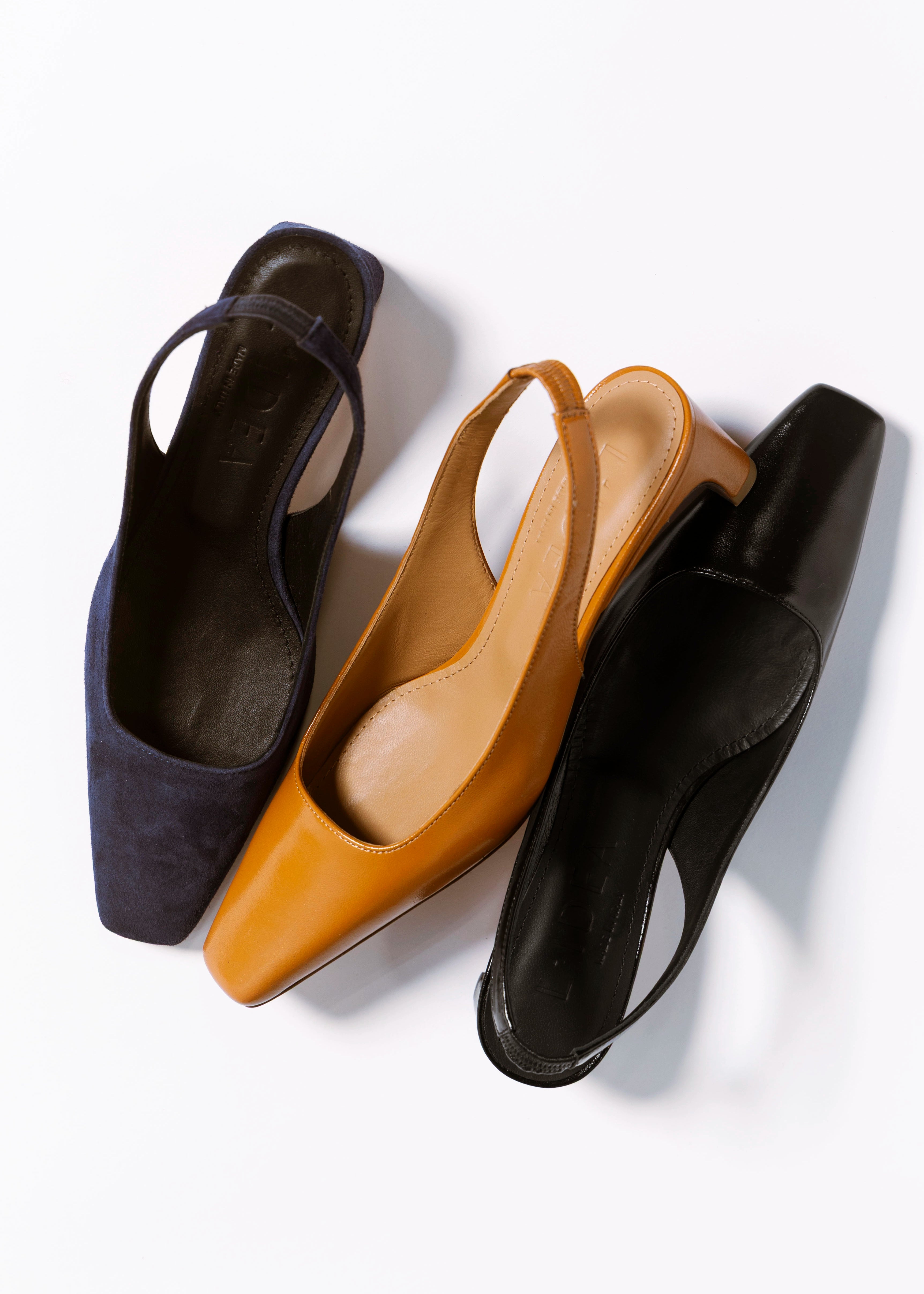 swatch_Navy Suede l'idea slingback pump