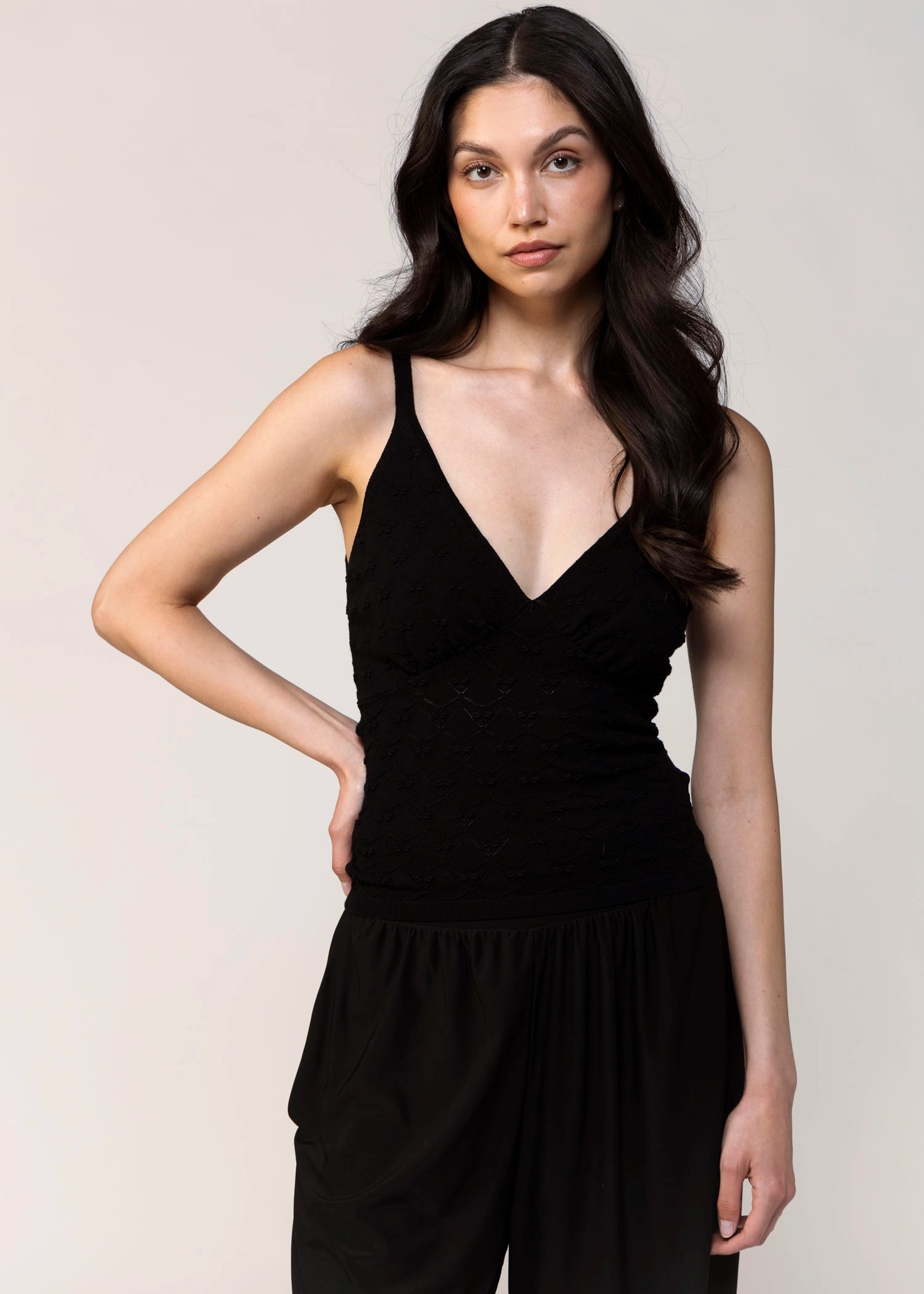 swatch_Black heartloom maxwell knit tank