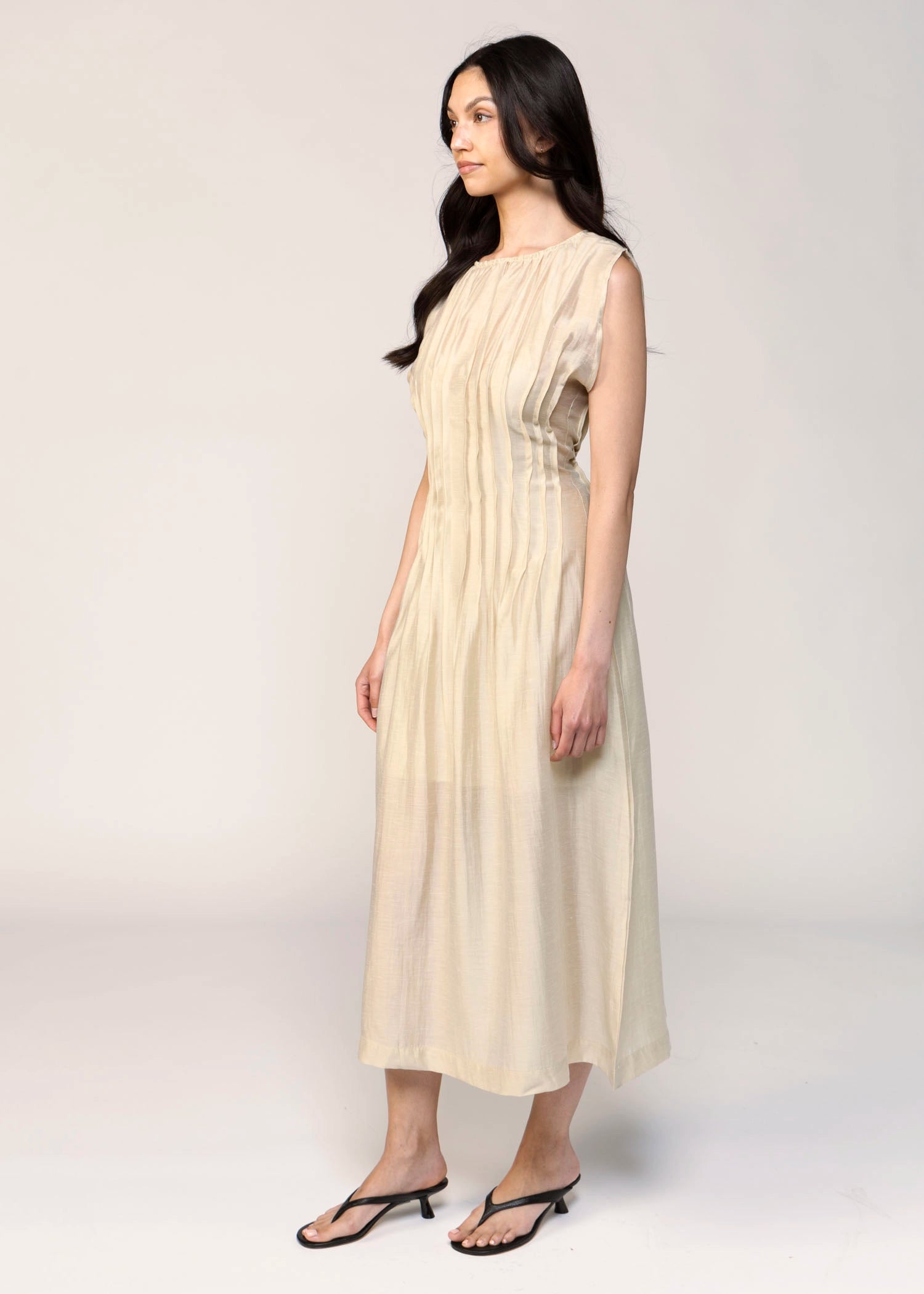 swatch_Taupe linen midi dress