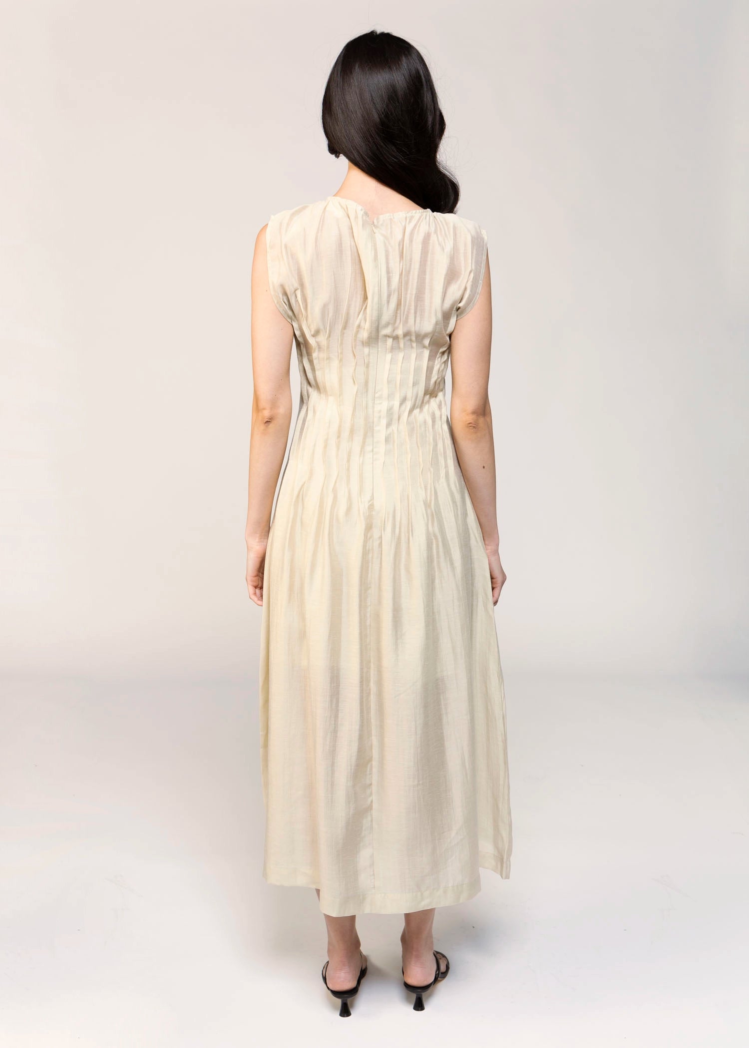 swatch_Taupe linen midi dress