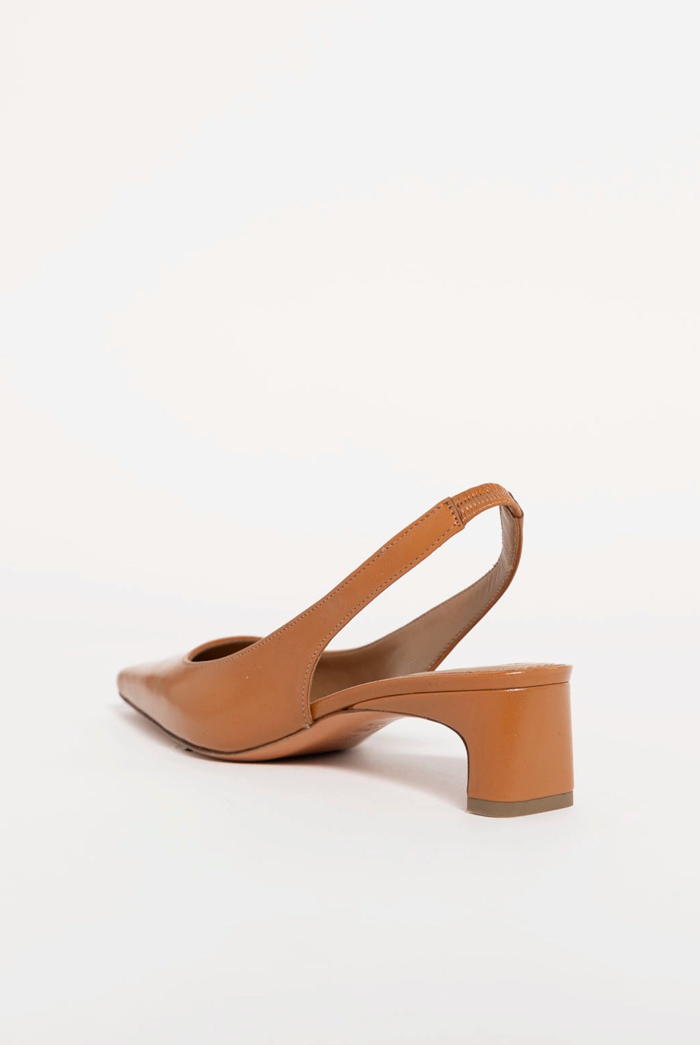 swatch_Camel Leather l'idea slingback pump