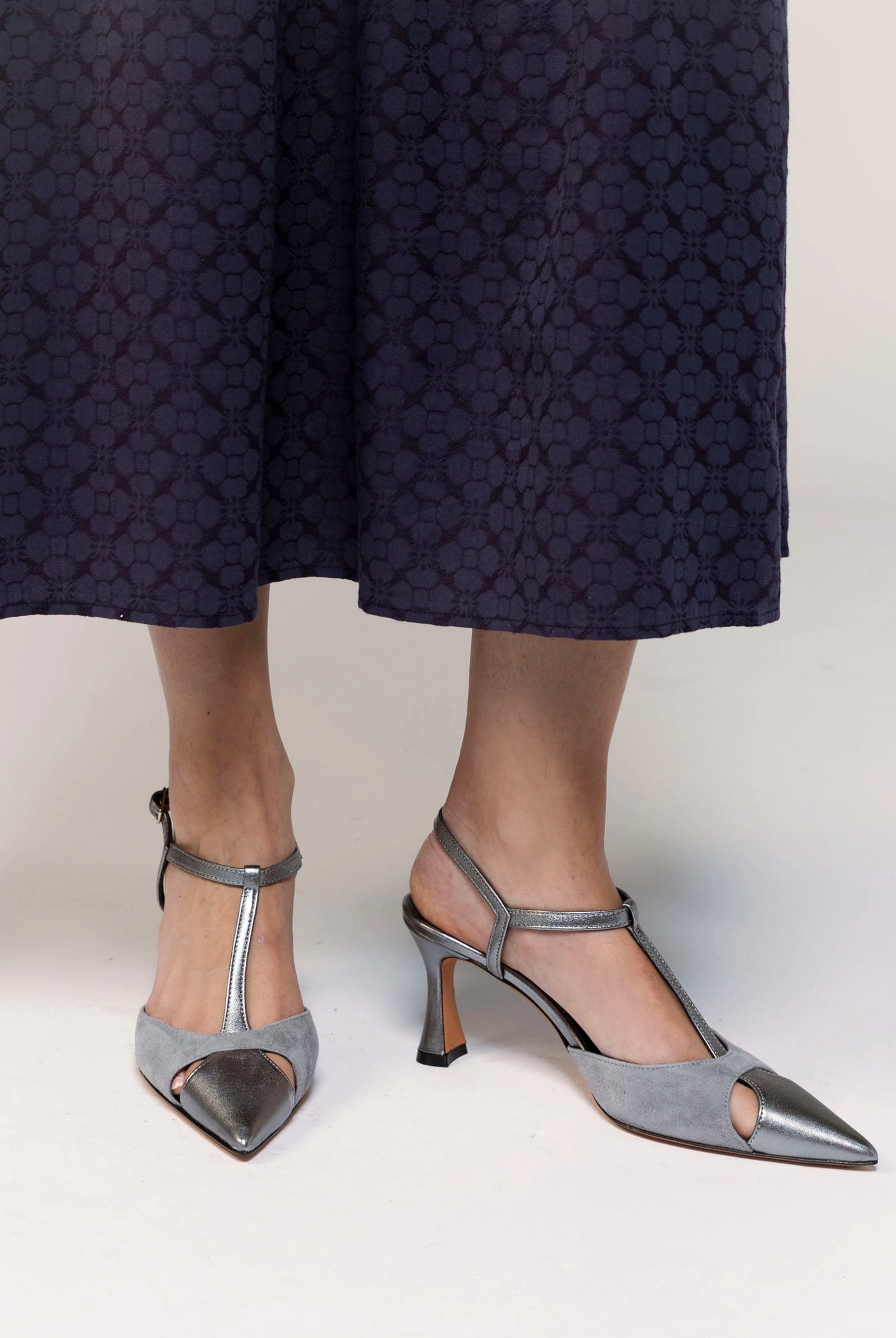 swatch_Grey/Steel l'idea pia leather pump