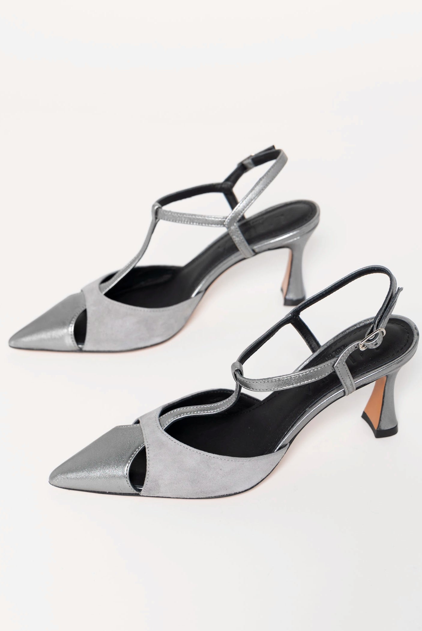 swatch_Grey/Steel l'idea pia leather pump