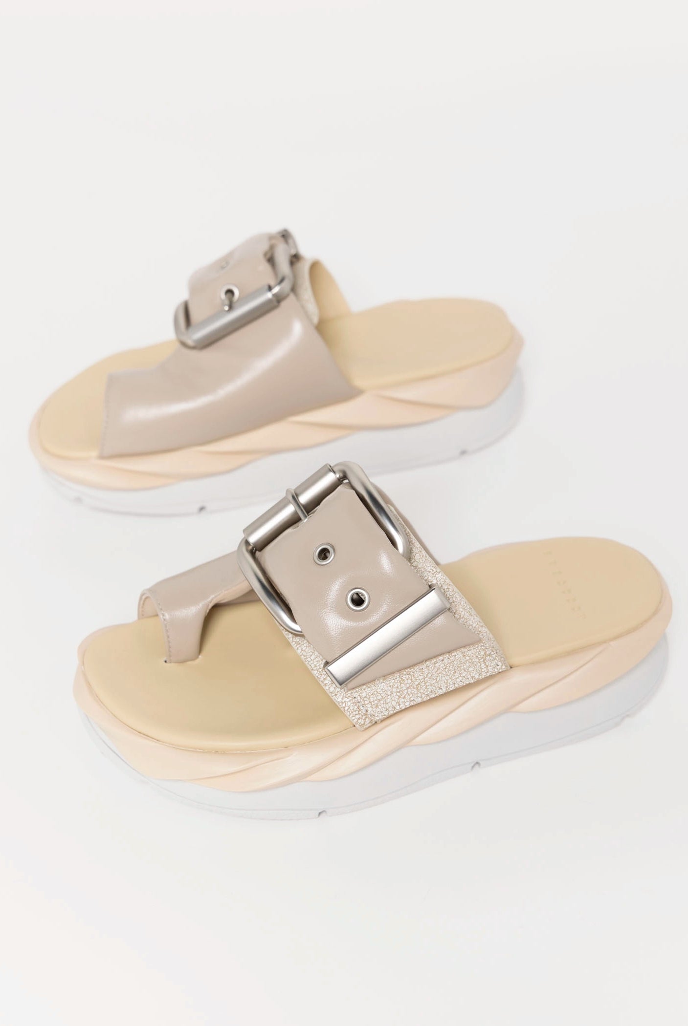 swatch_Greige 4ccccees mellow glow platform sandal