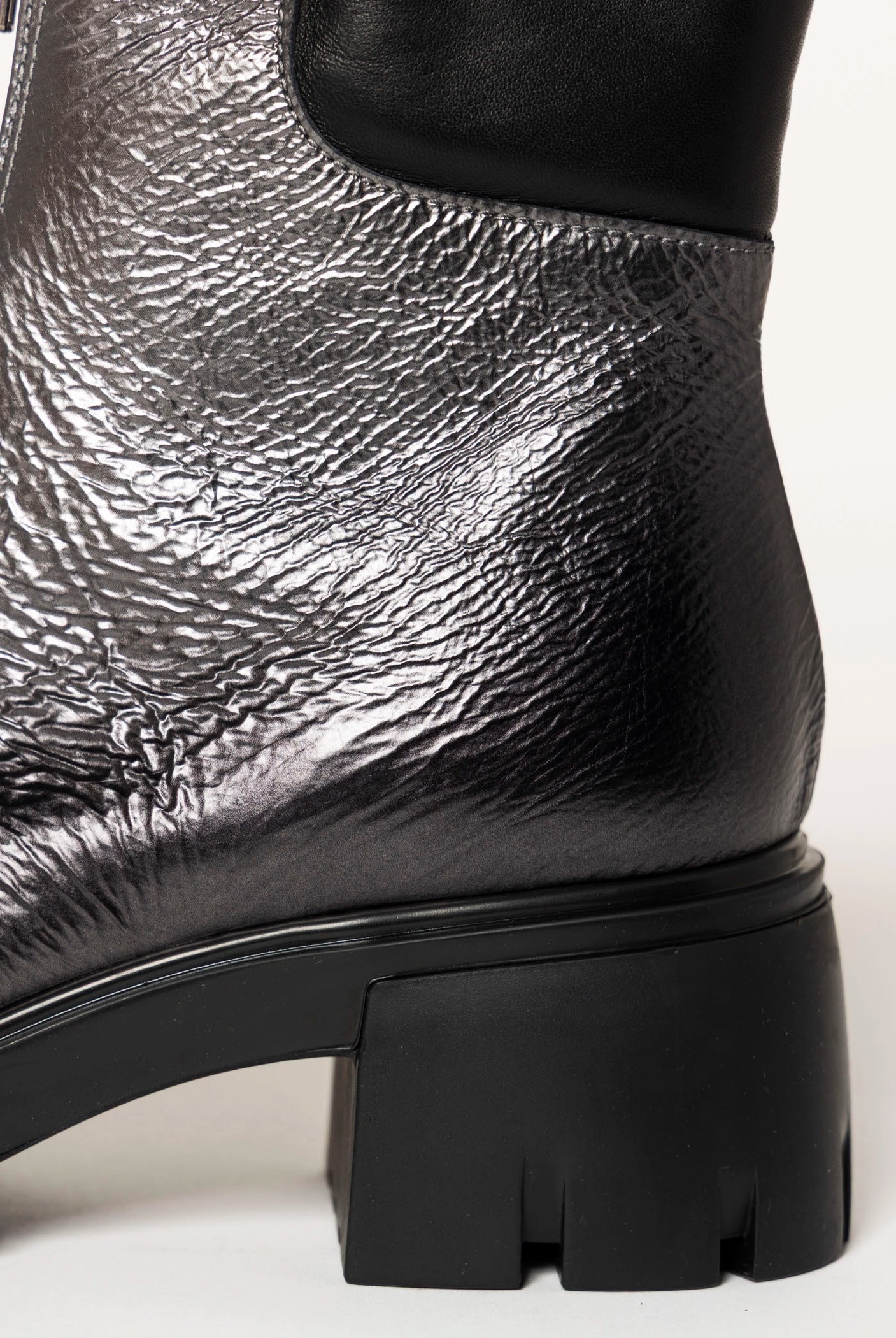 swatch_Steel_leather /7065