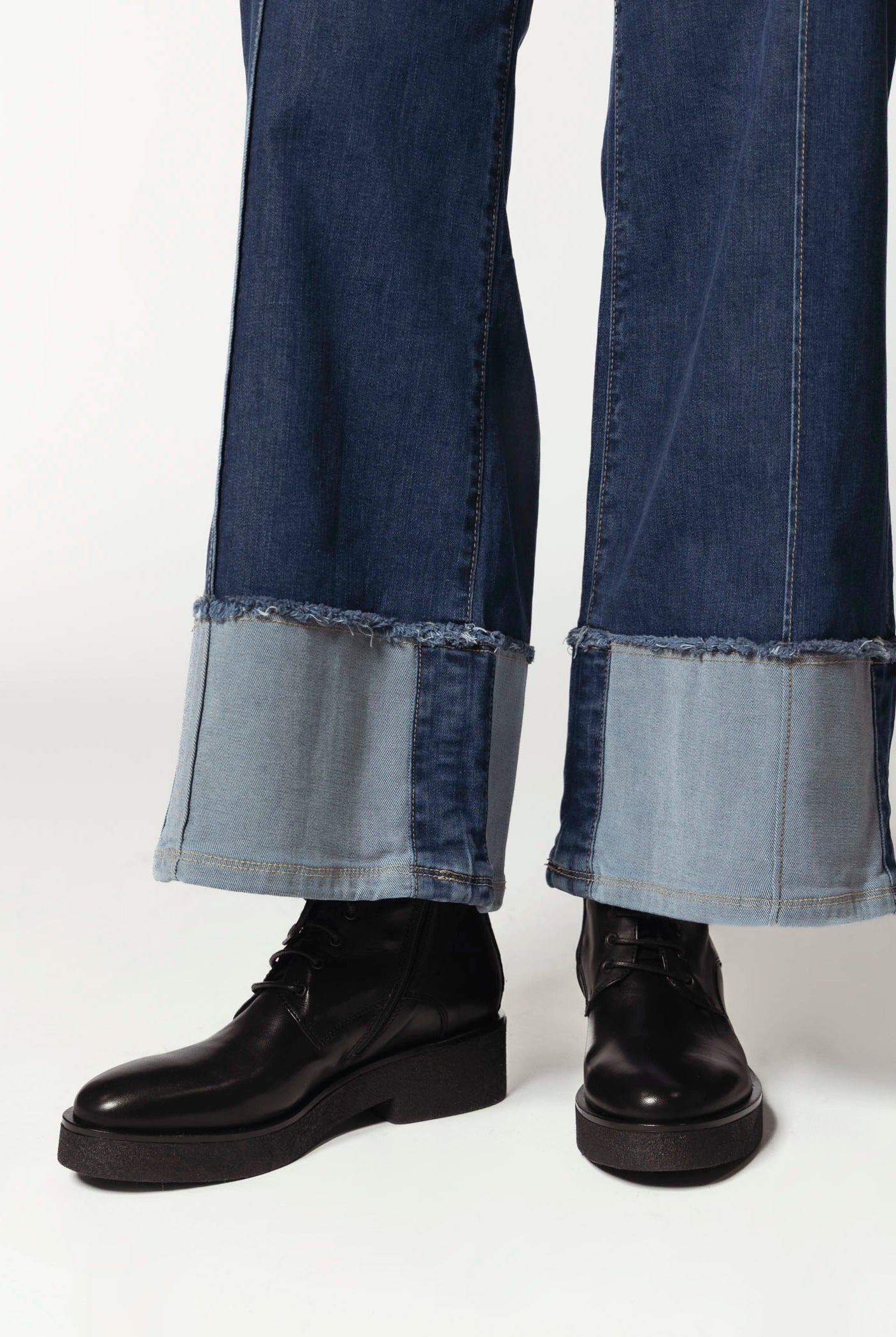 swatch_Black Leather combat boot