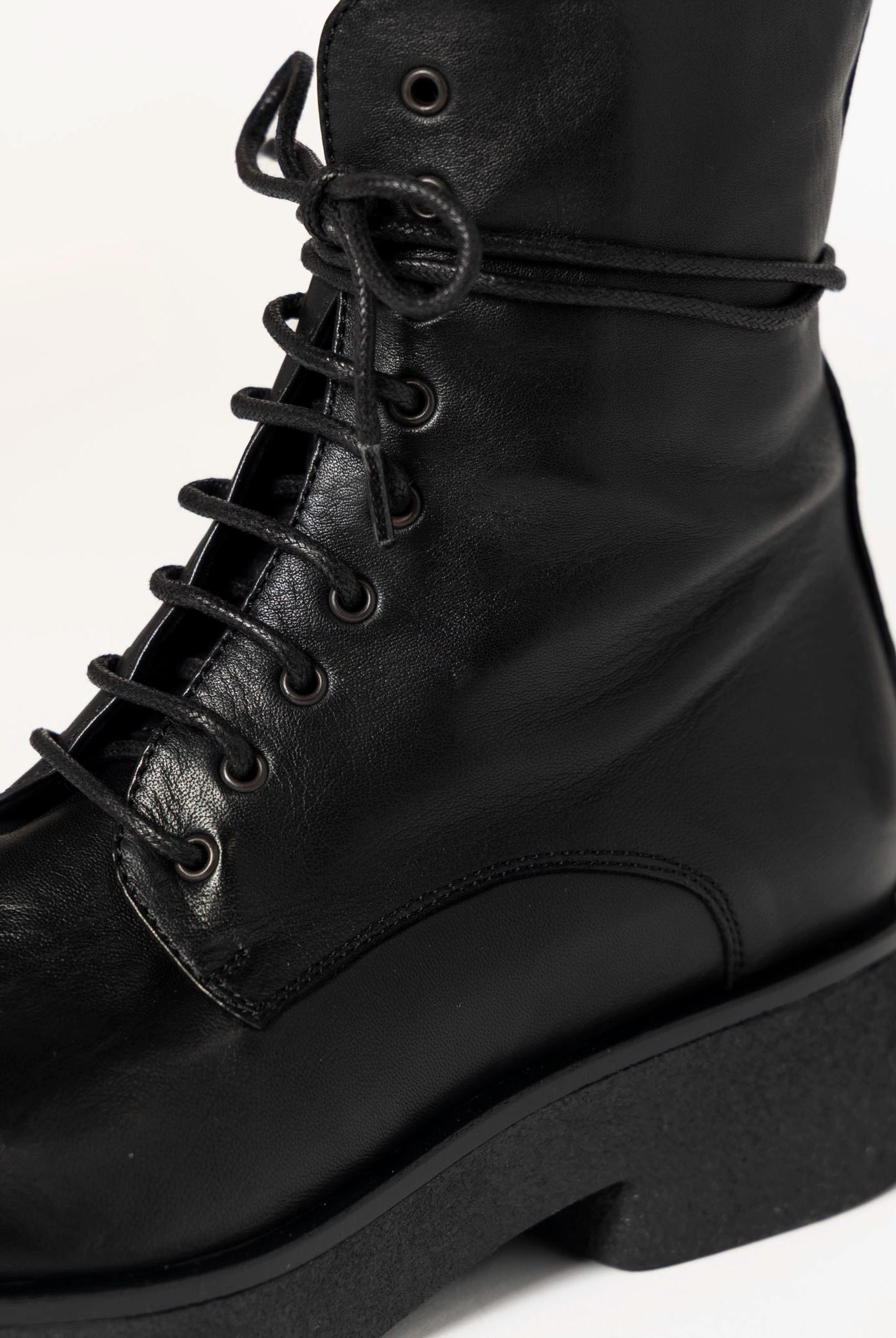 swatch_Black Leather combat boot