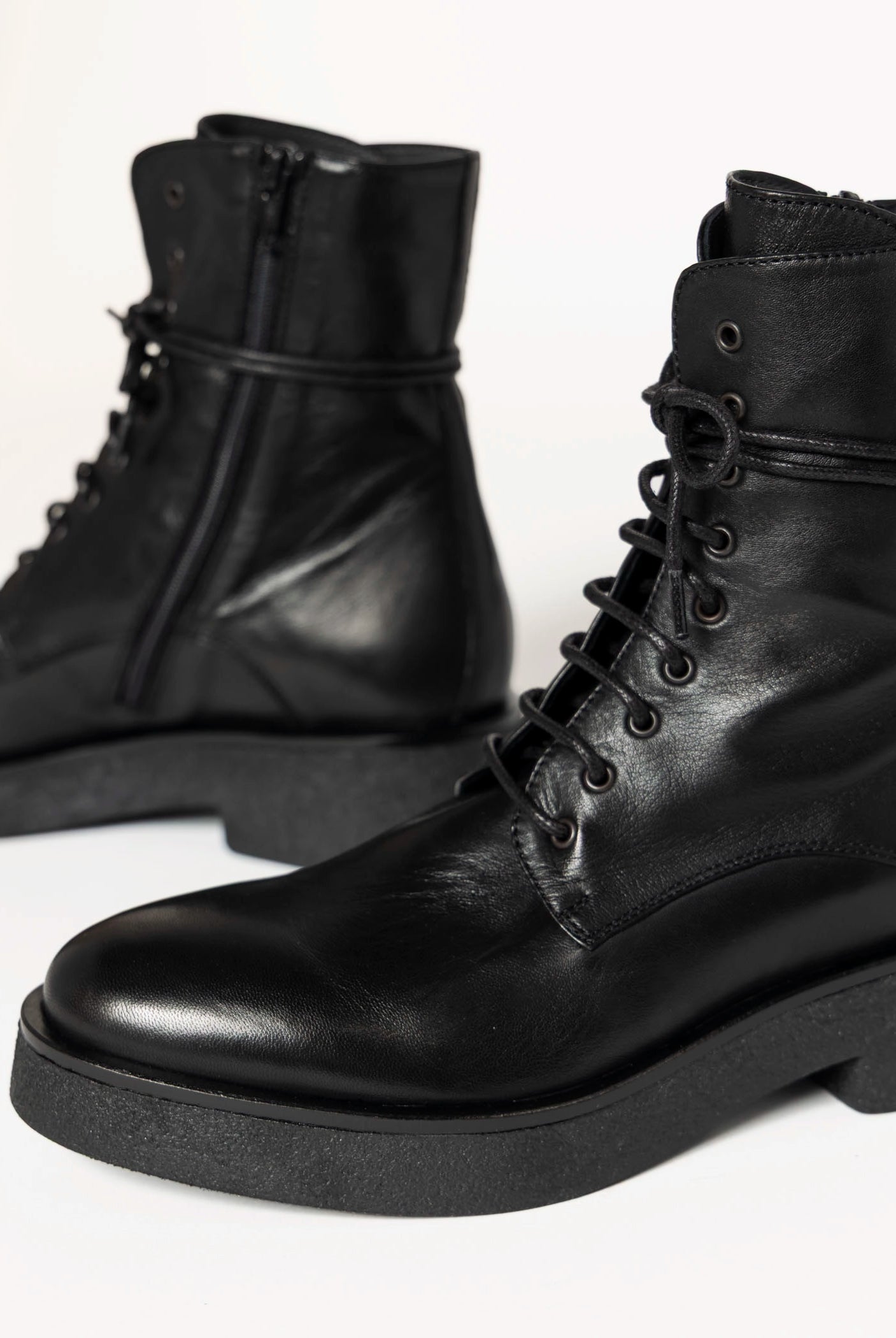 swatch_Black Leather combat boot
