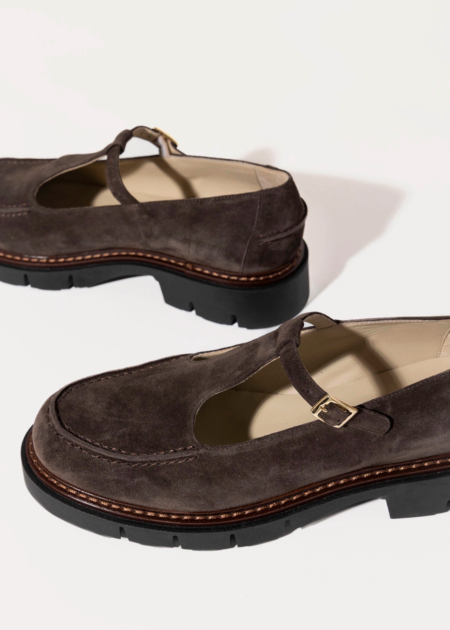 swatch_Coco suede olga mary jane