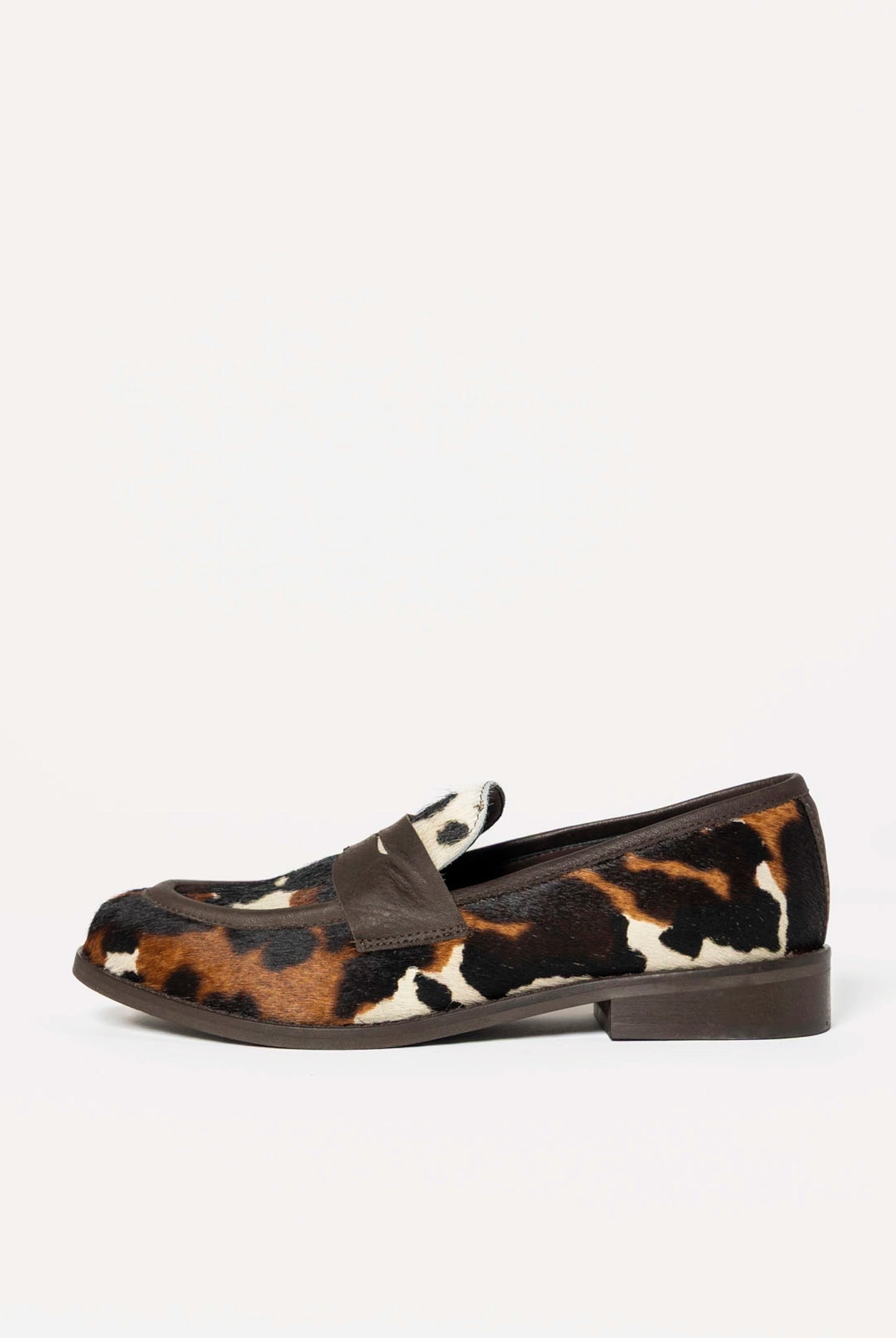 swatch_Cow Haircalf loafer
