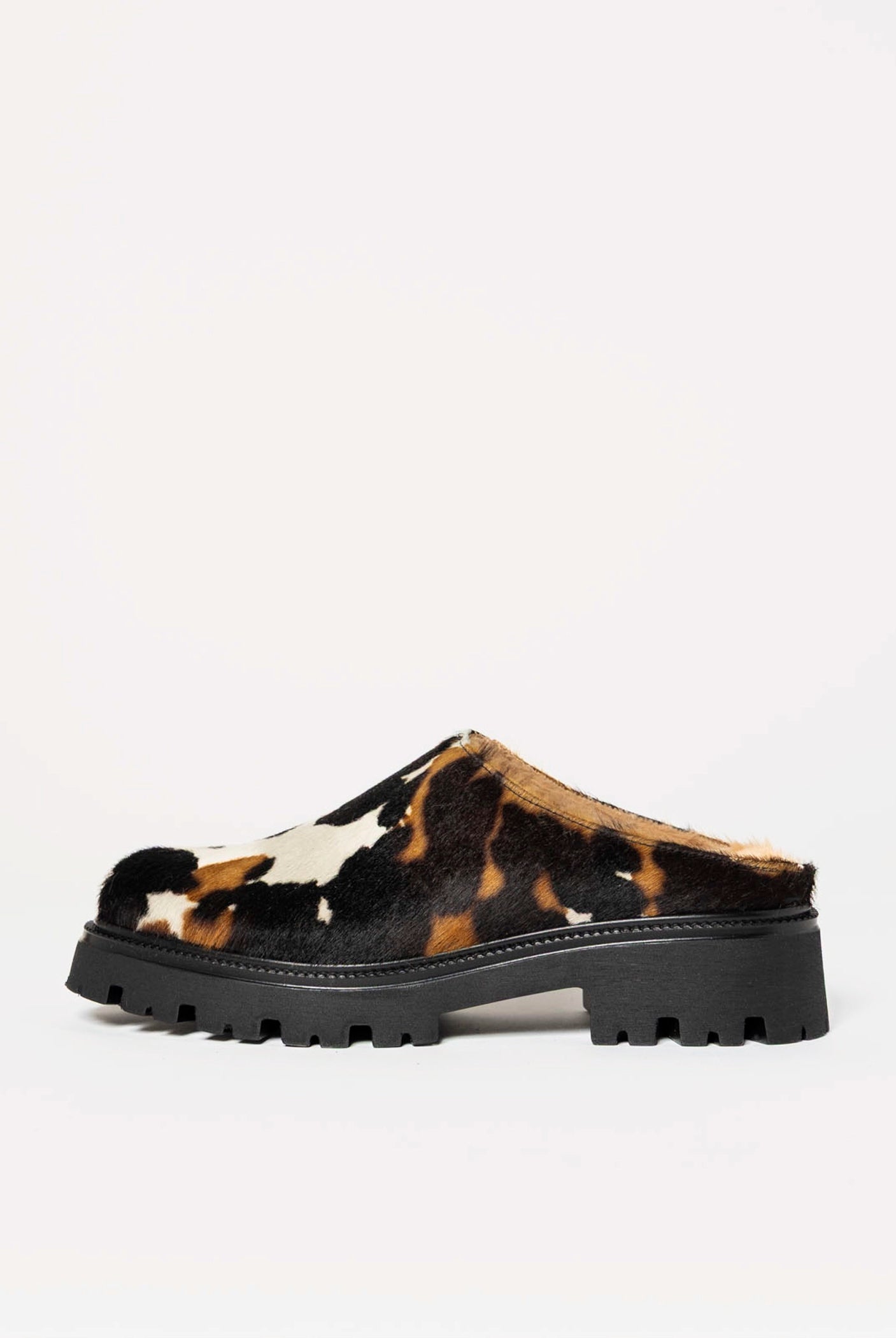 swatch_Cow Haircalf fur lined clog shoes