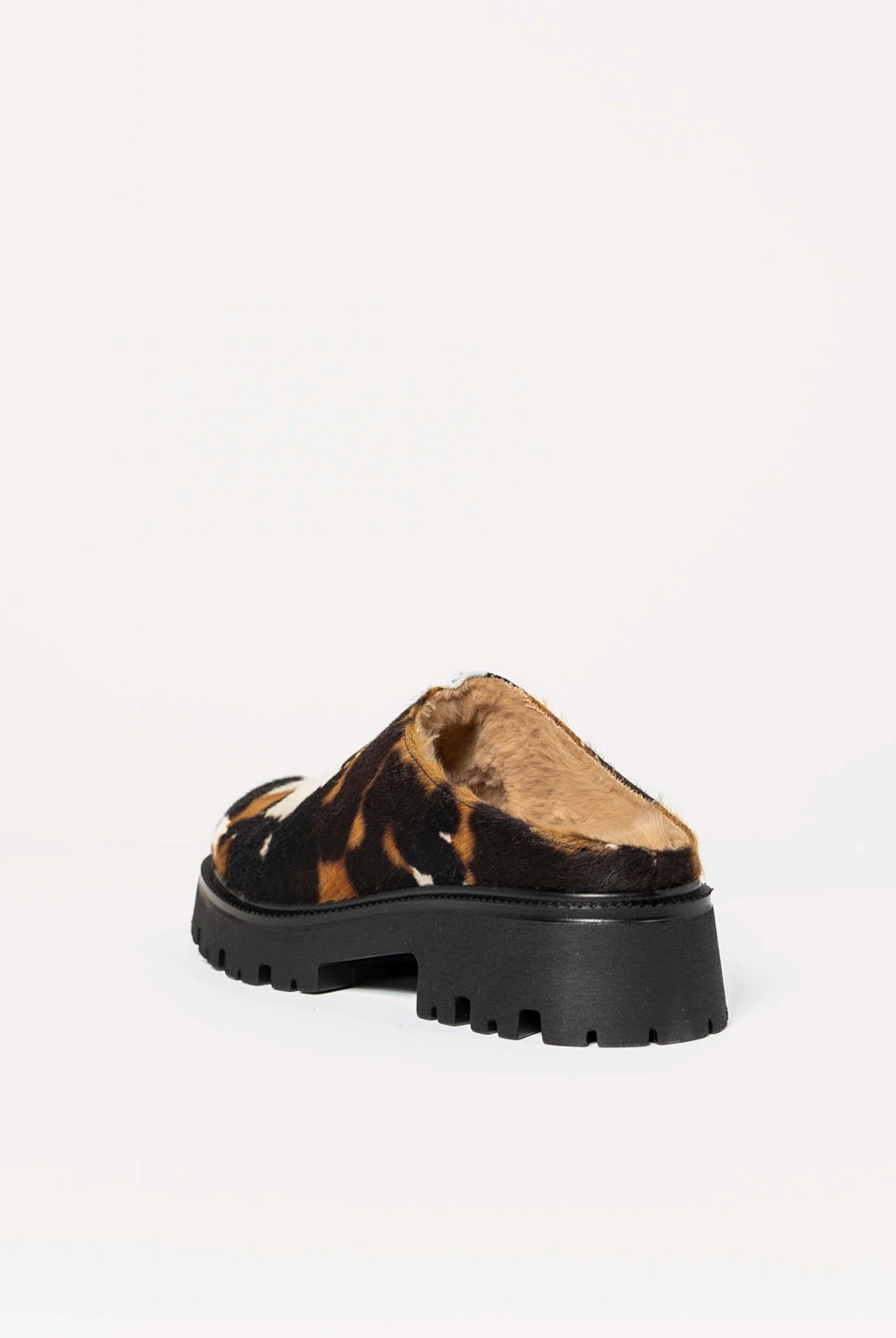 swatch_Cow Haircalf fur lined clog shoes