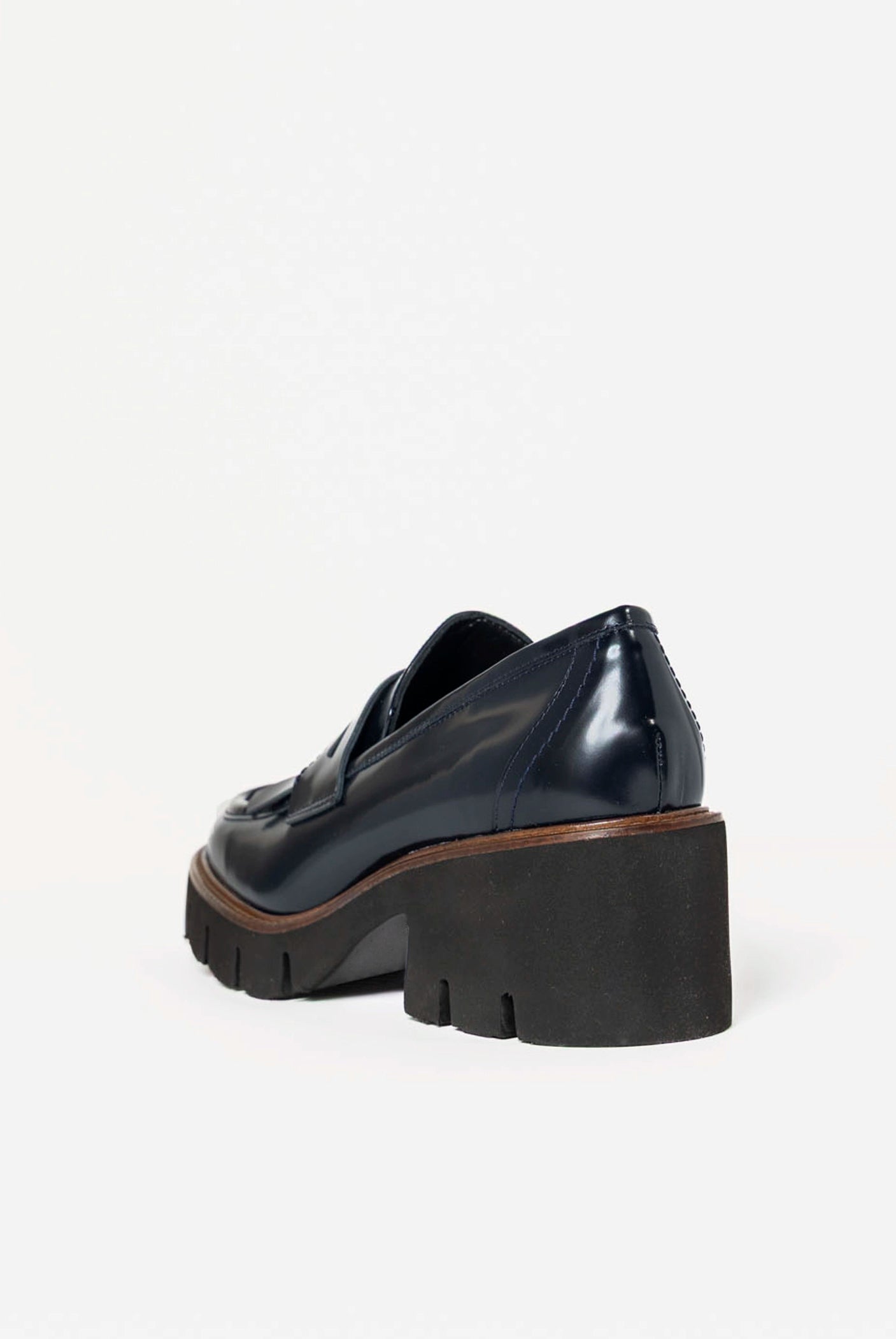 swatch_Navy Leather heeled loafer