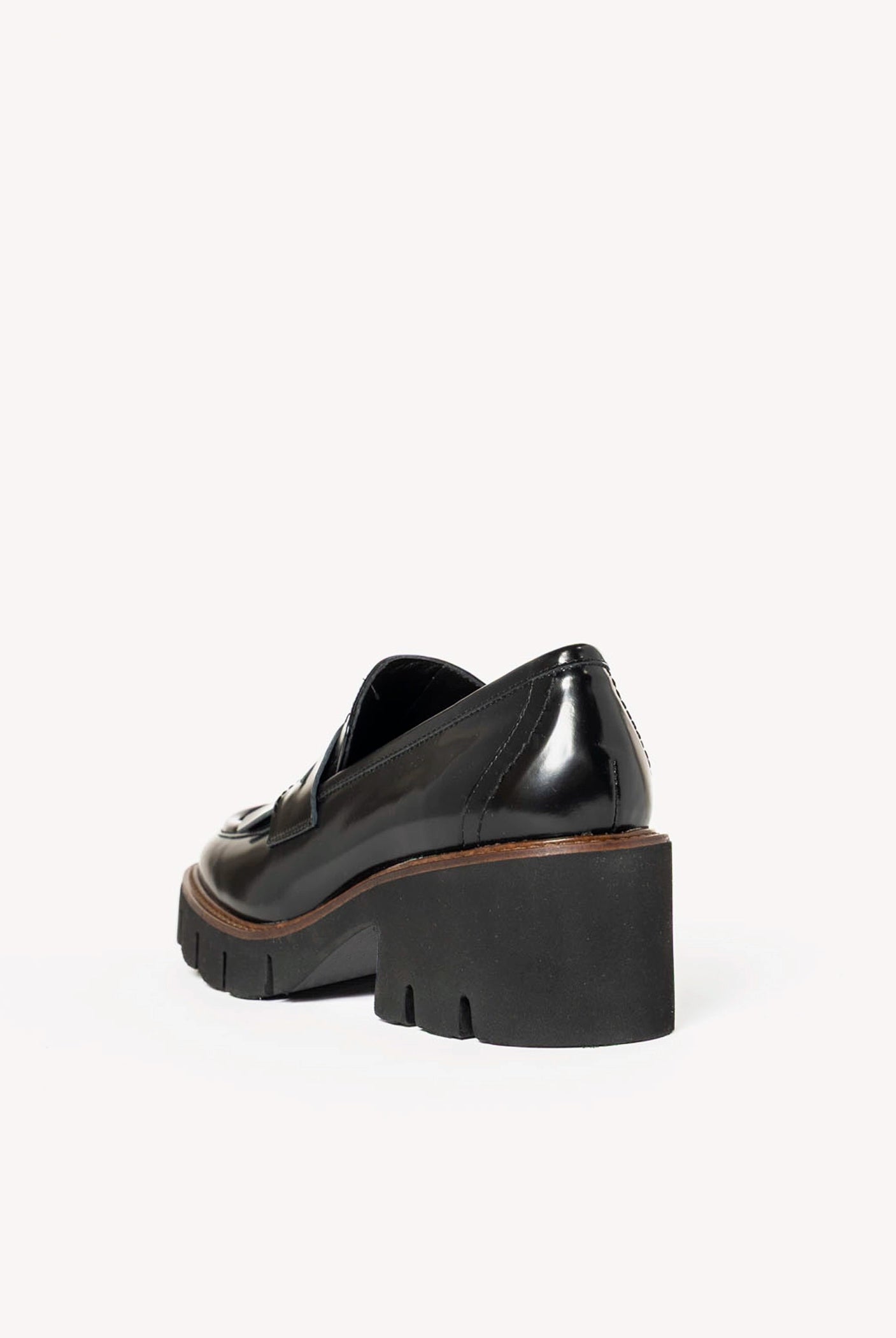 swatch_Black Leather heeled loafer