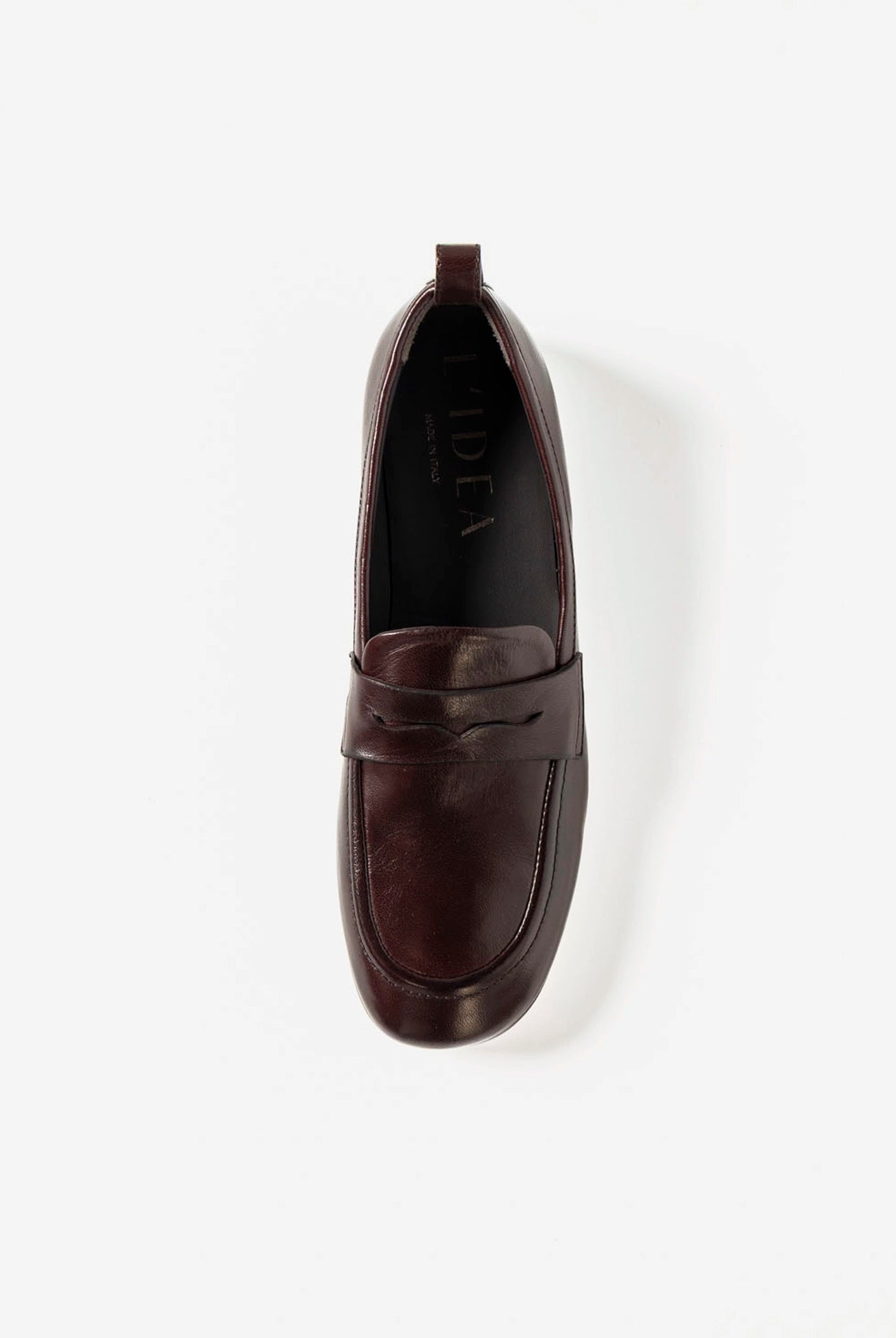 swatch_Marsala leather loafer
