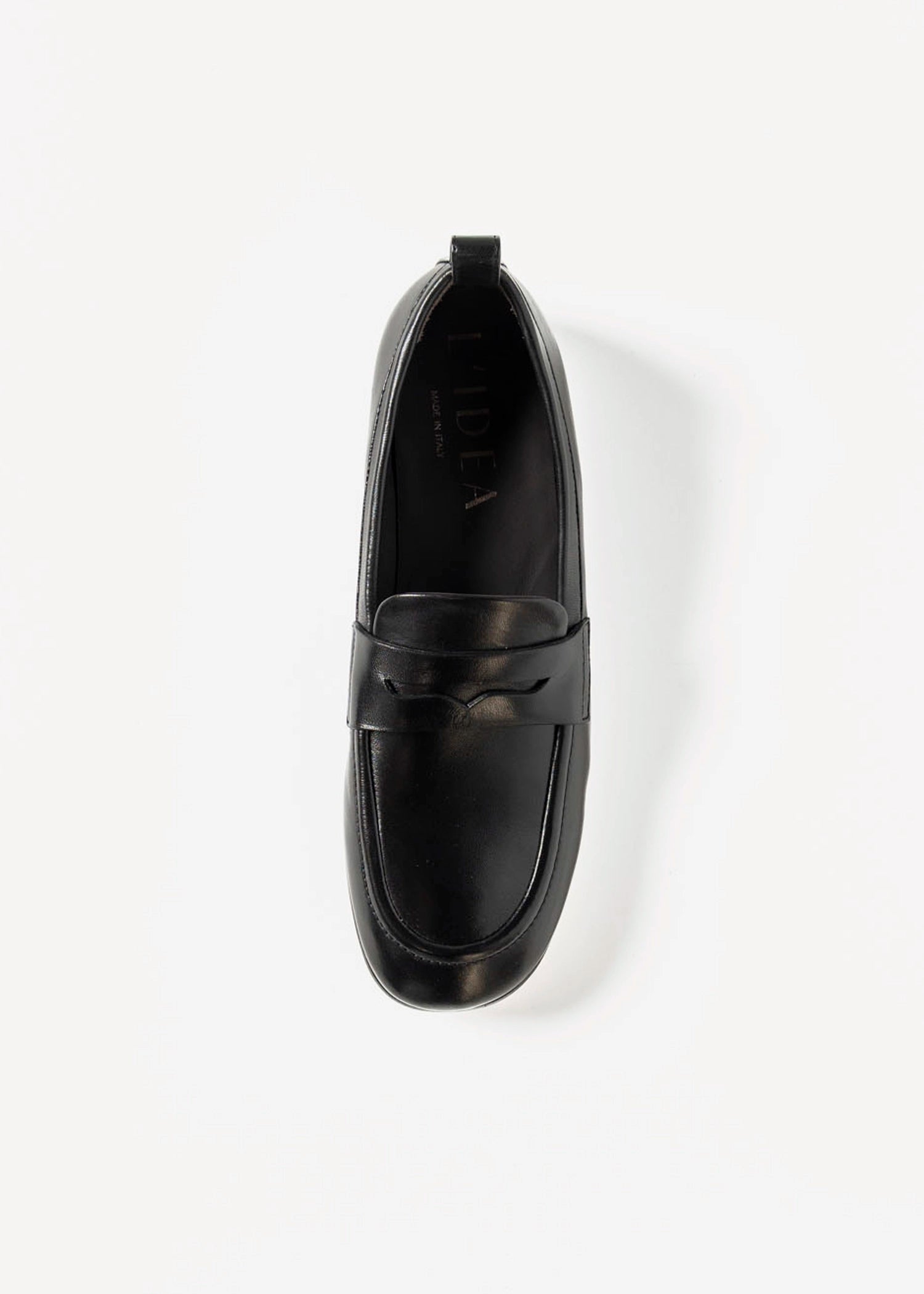 swatch_Black leather loafer