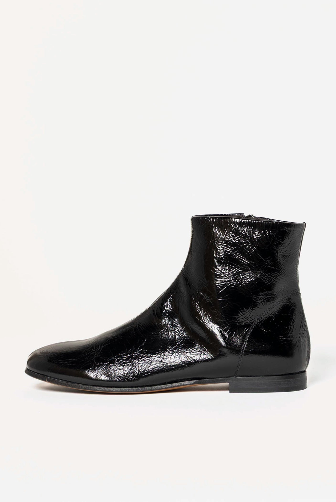 swatch_Black Patent leather boot