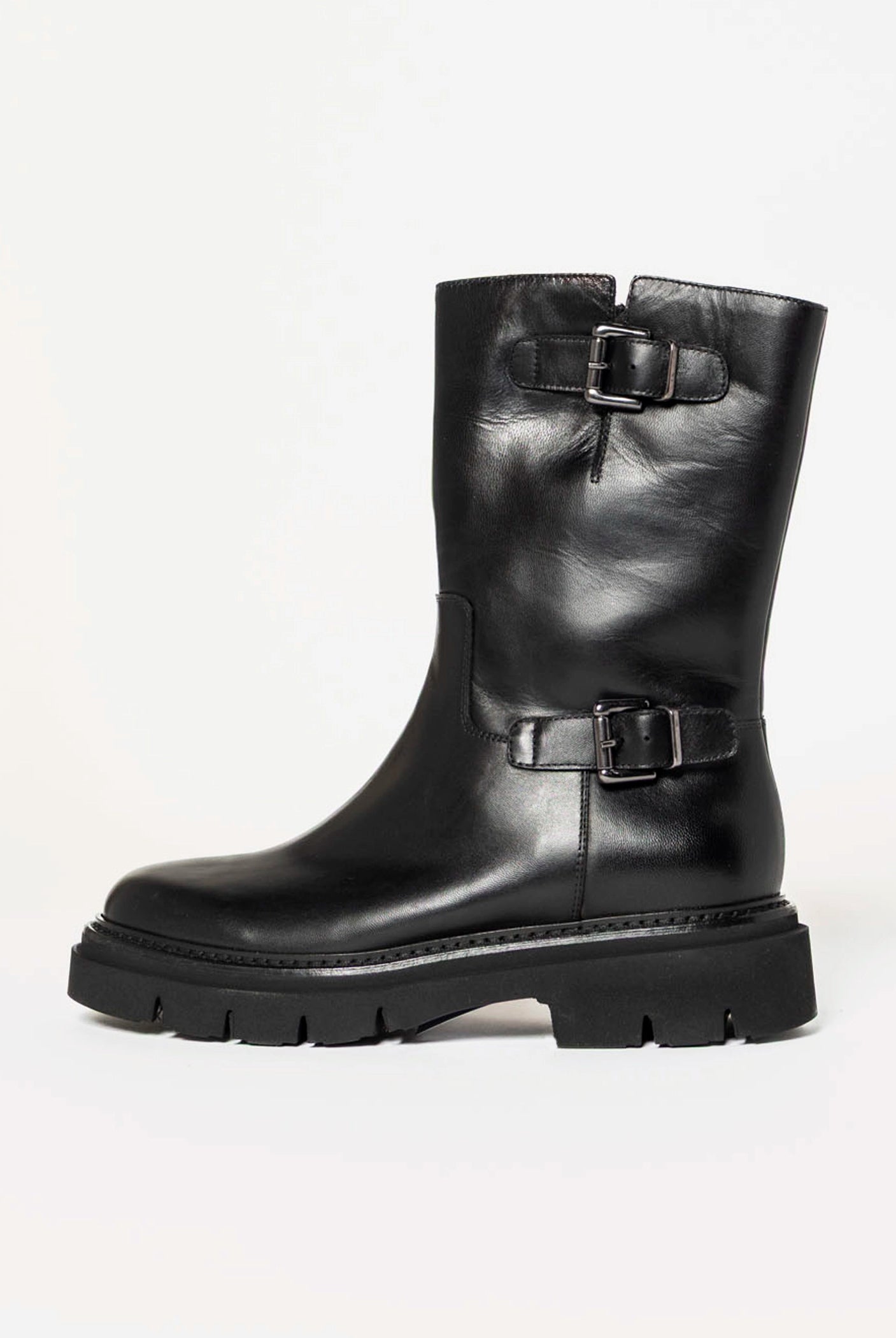 swatch_Black Leather moto boot