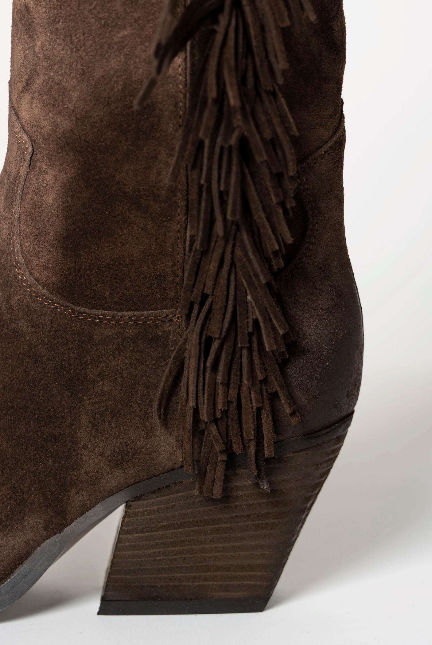 swatch_Chocolate Suede western boot