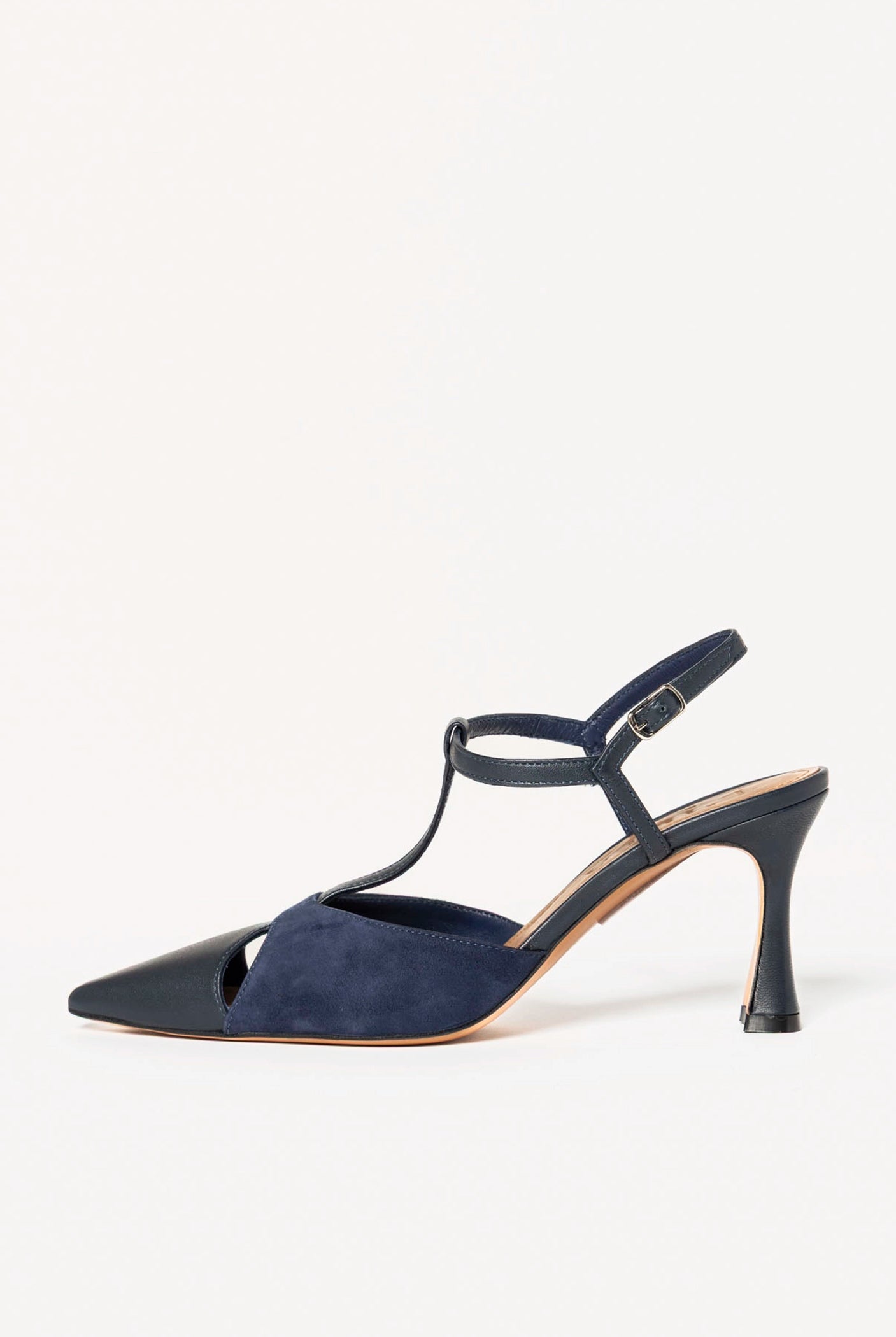 swatch_Navy pia leather pump