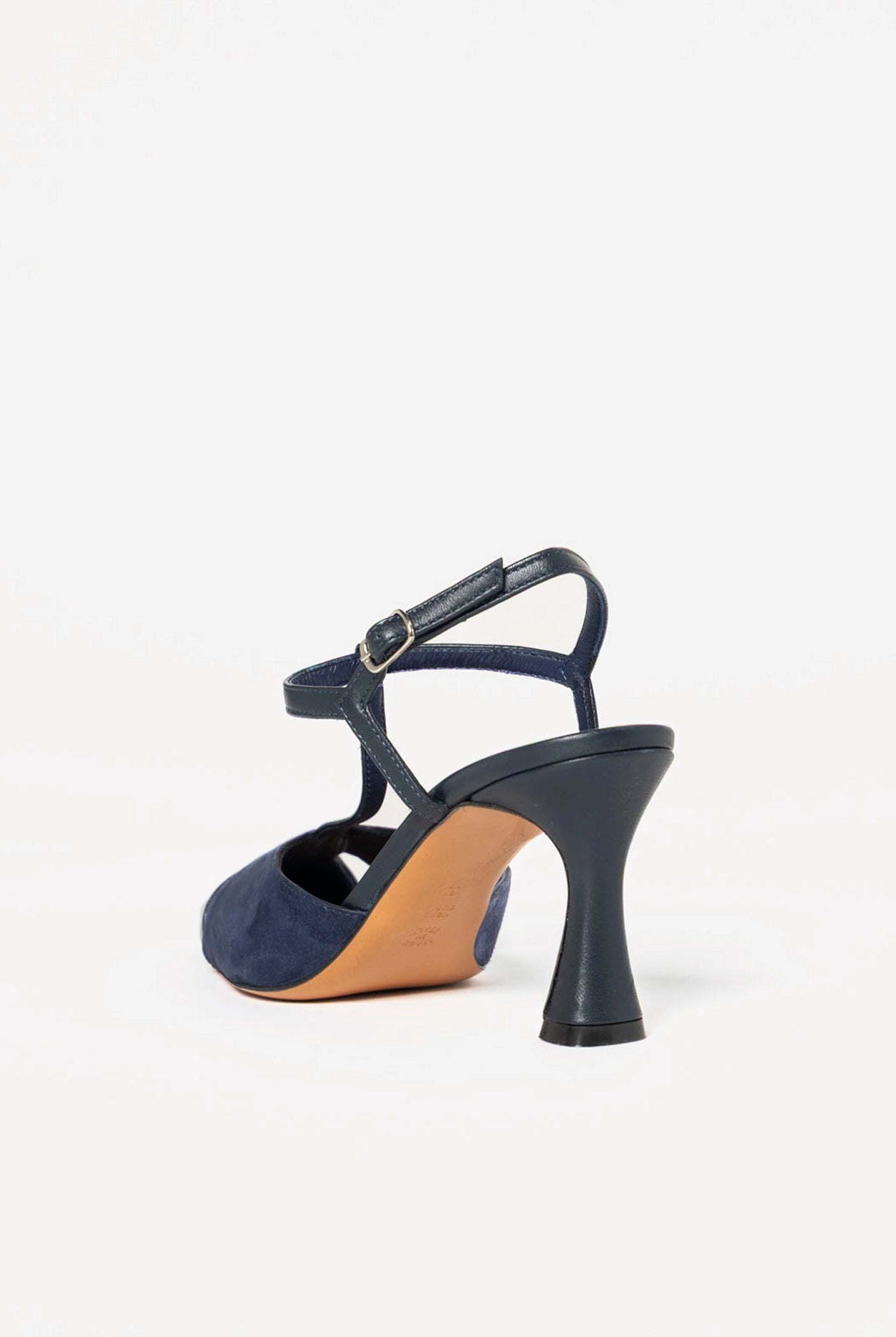 swatch_Navy pia leather pump