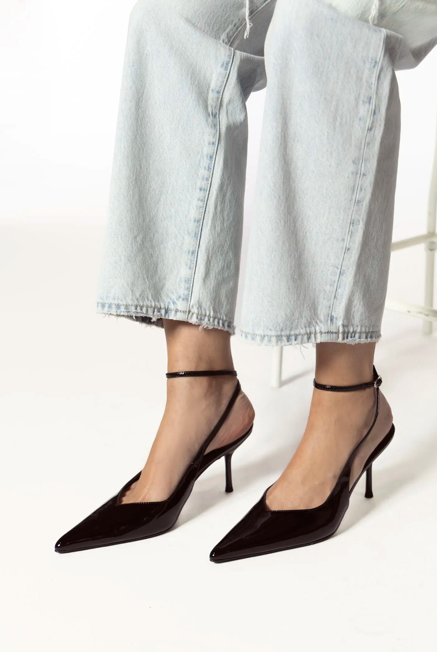 swatch_black executive slingback pump heels