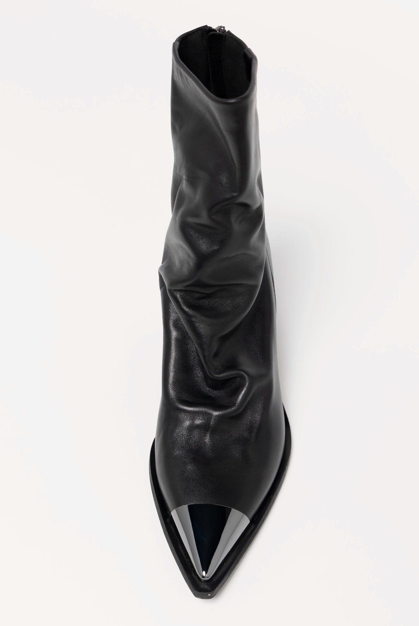 swatch_Black Leather l'idea cap toe heeled boot