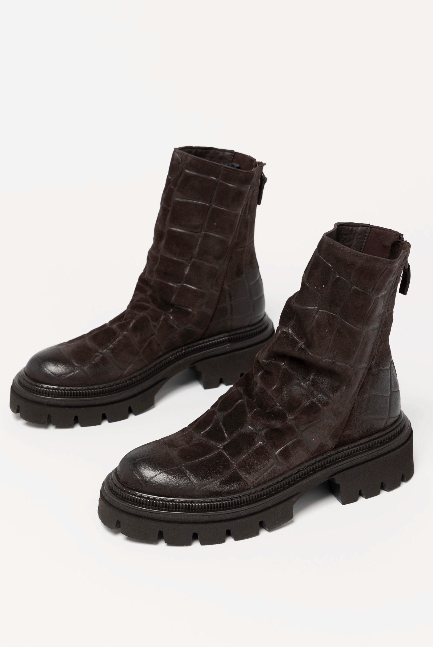 swatch_Brown Croco l'idea lug sole ankle boot