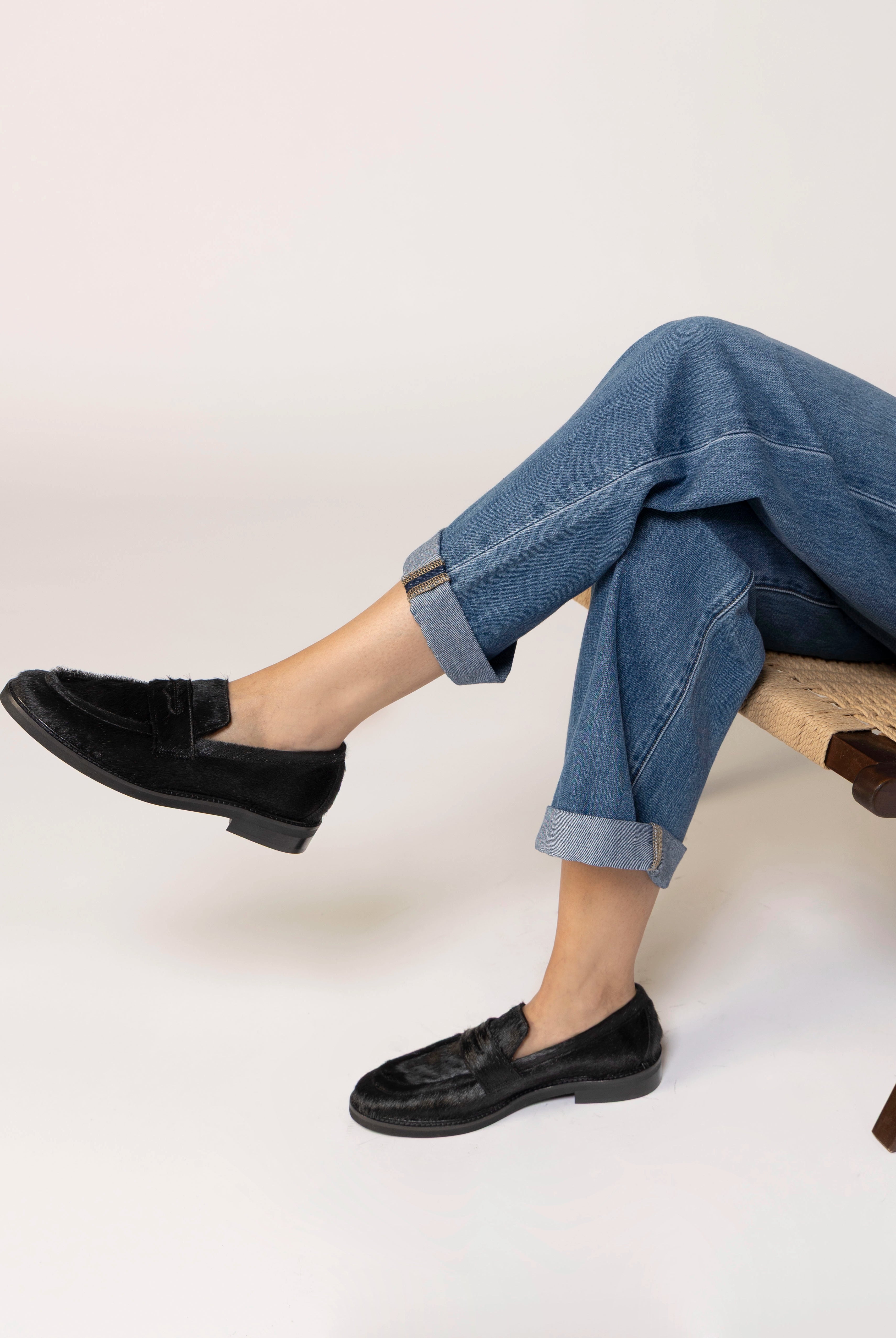swatch_Black Haircalf l'idea haircalf penny loafer