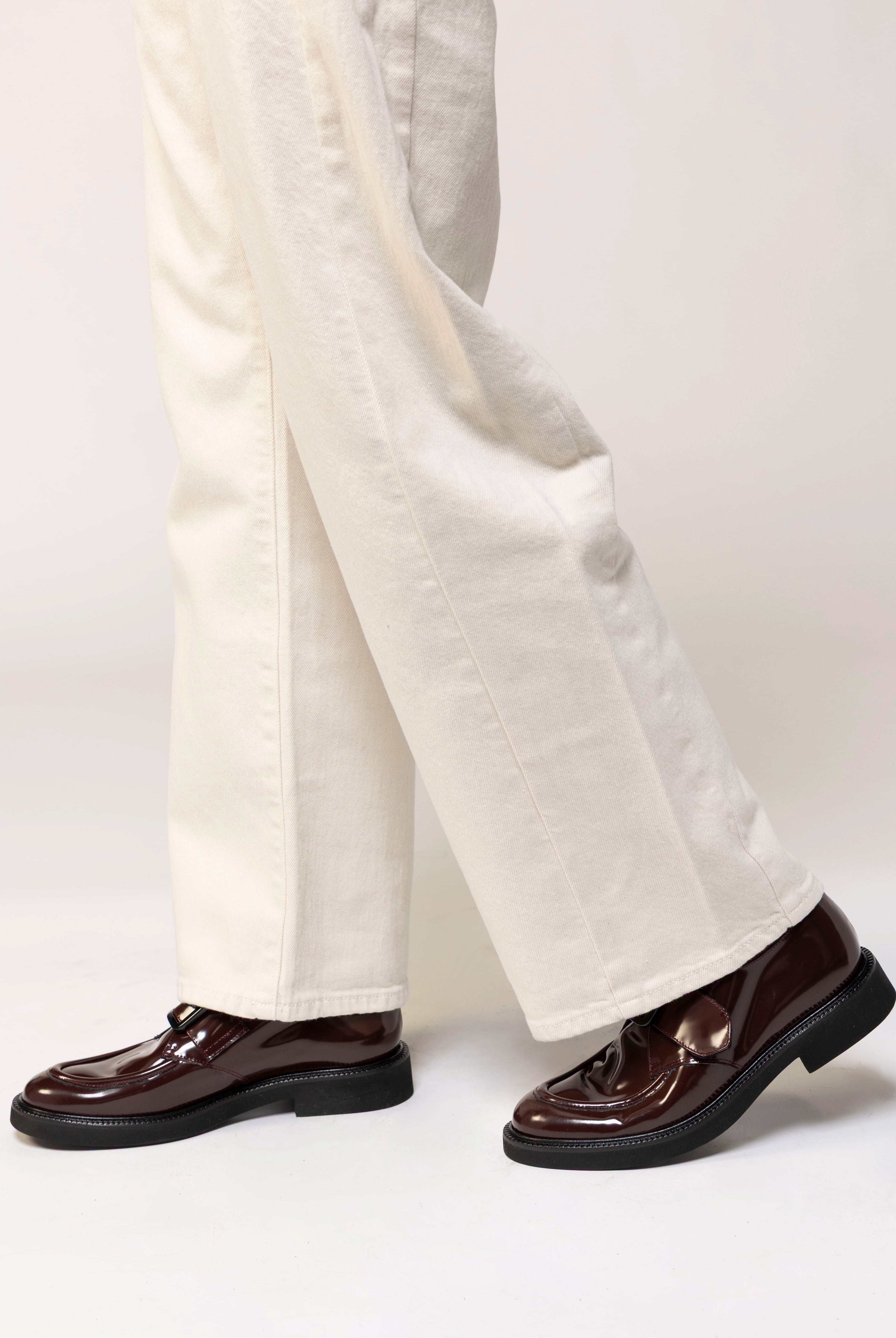 swatch_Bordo Leather l'idea single buckle loafer