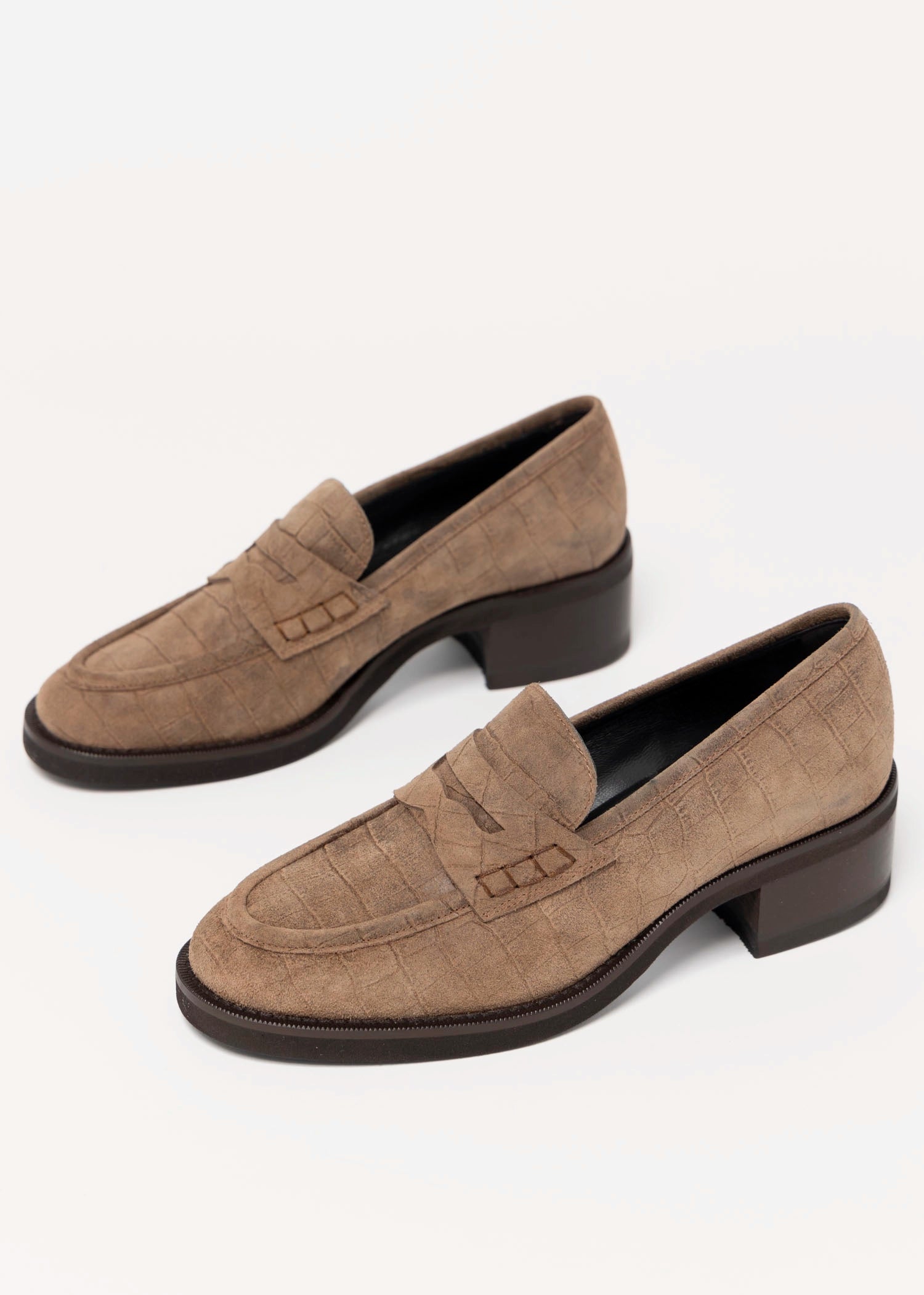 swatch_Farro Croco l'idea heeled croc loafer