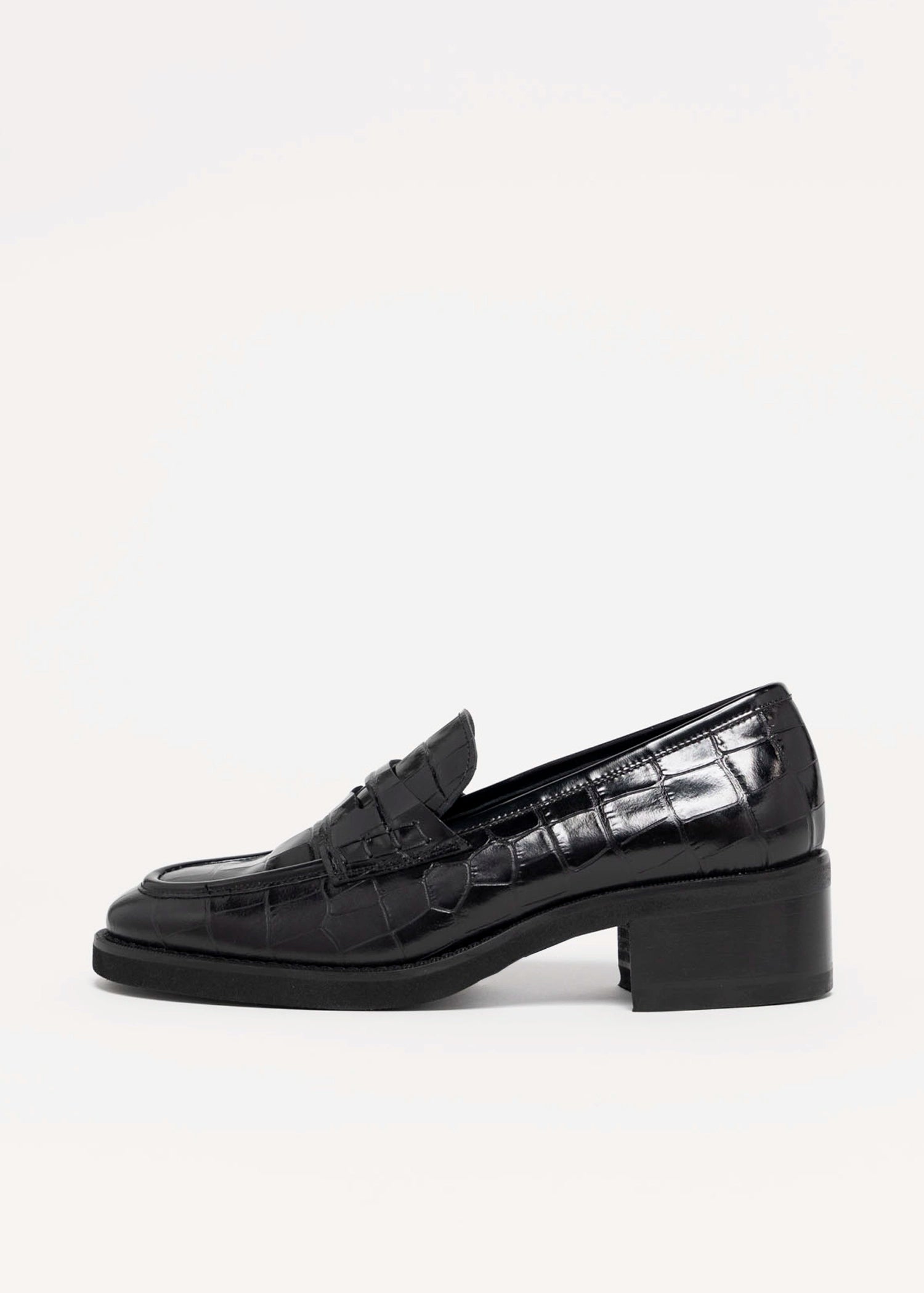 swatch_Black Croco l'idea heeled croc loafer