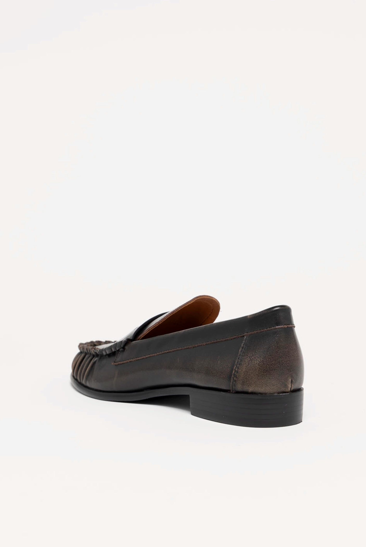 swatch_Taupe Distressed Leather l'idea ruched penny loafer