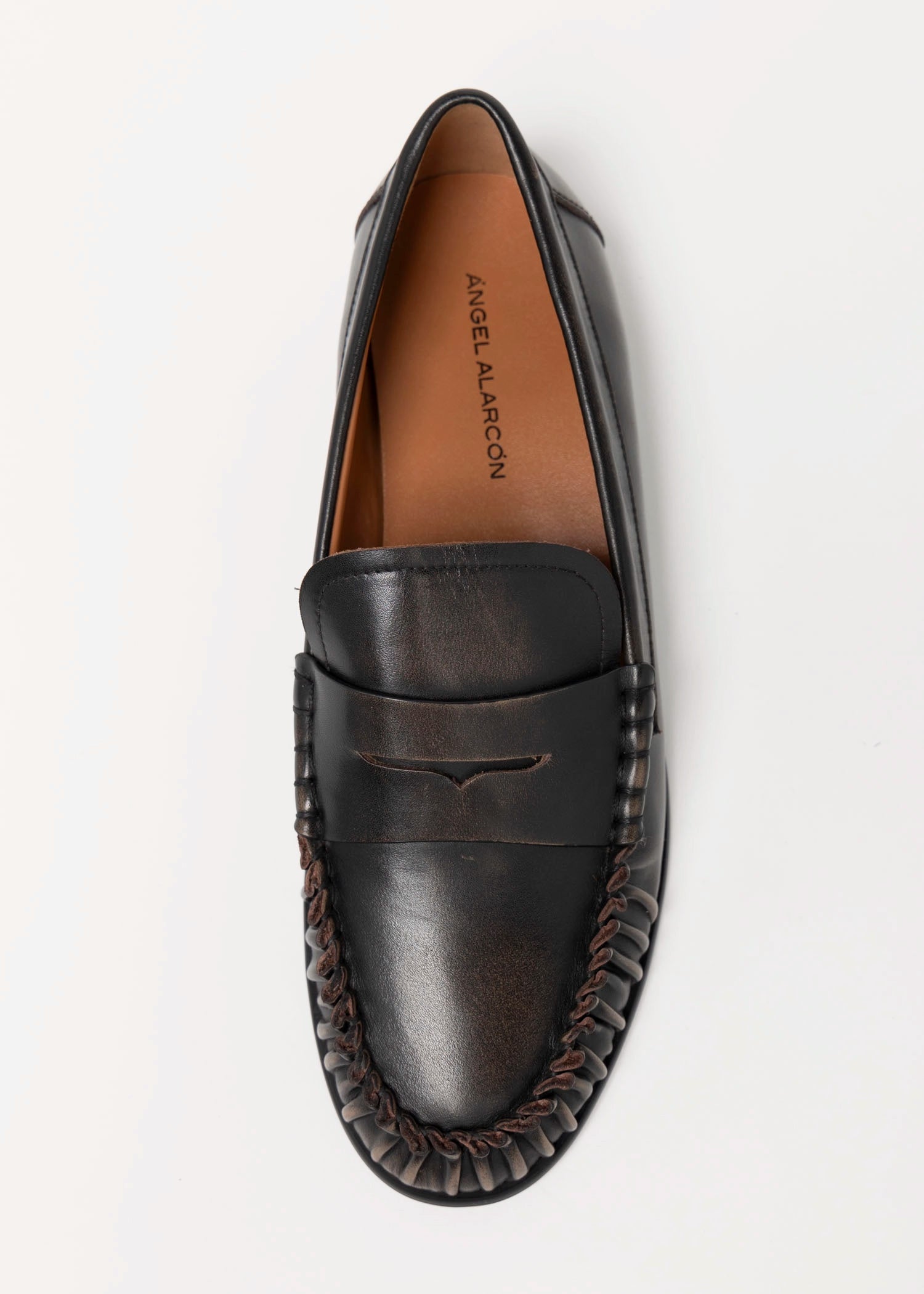 swatch_Taupe Distressed Leather l'idea ruched penny loafer