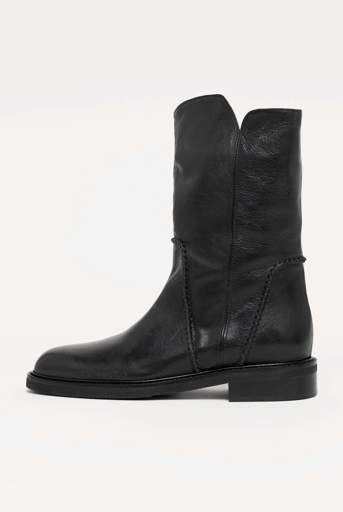 swatch_Black Leather l'idea mid calf boot