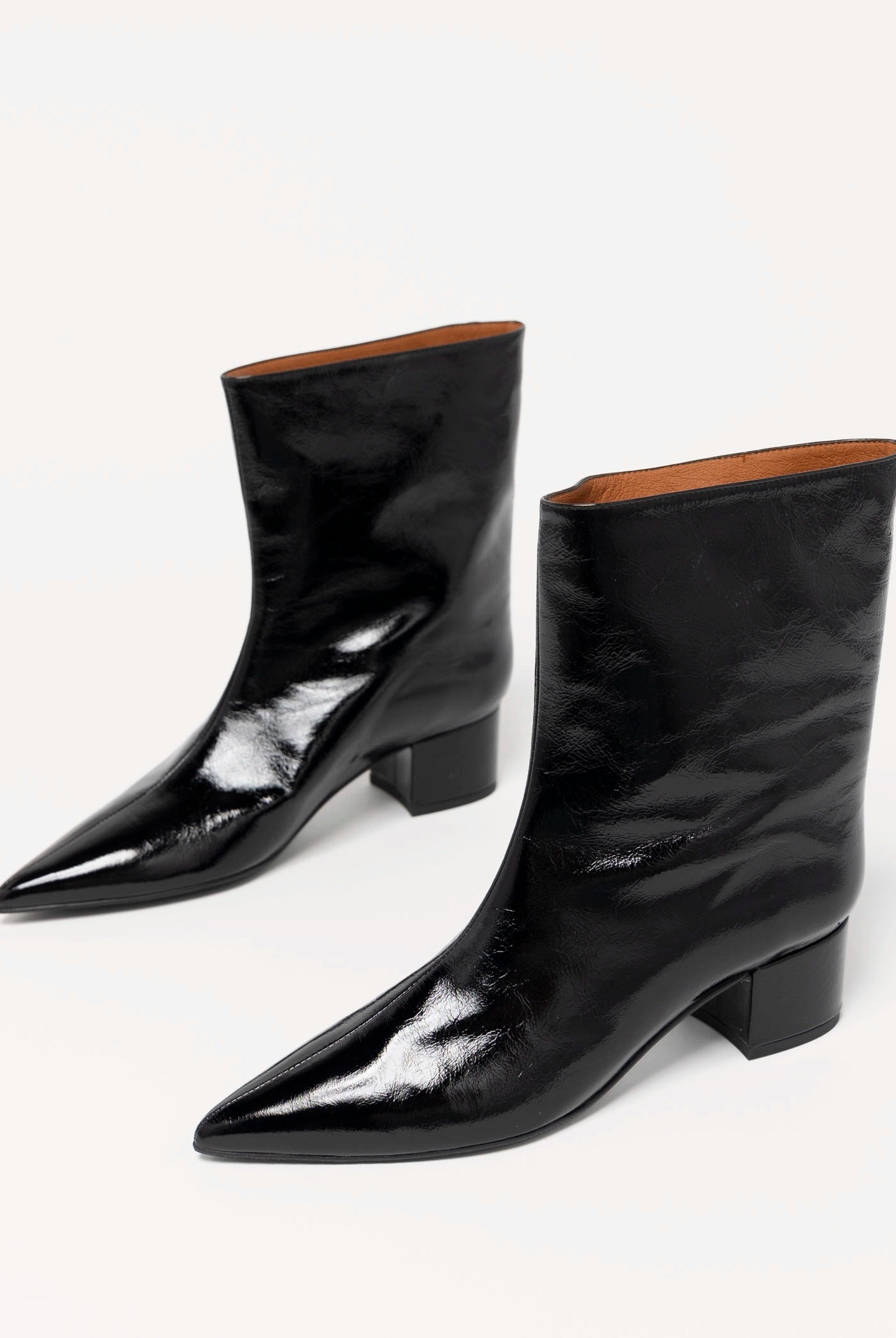 swatch_Black Patent angel alarcon short leather boot