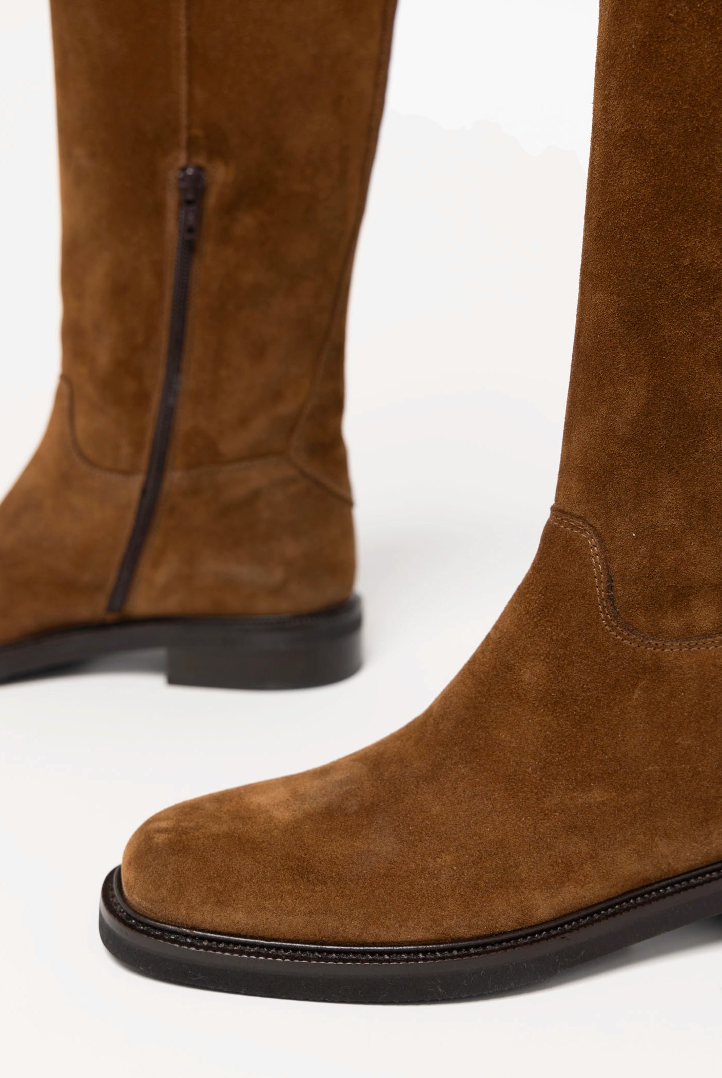 swatch_Tobacco Suede l'idea classic riding boot