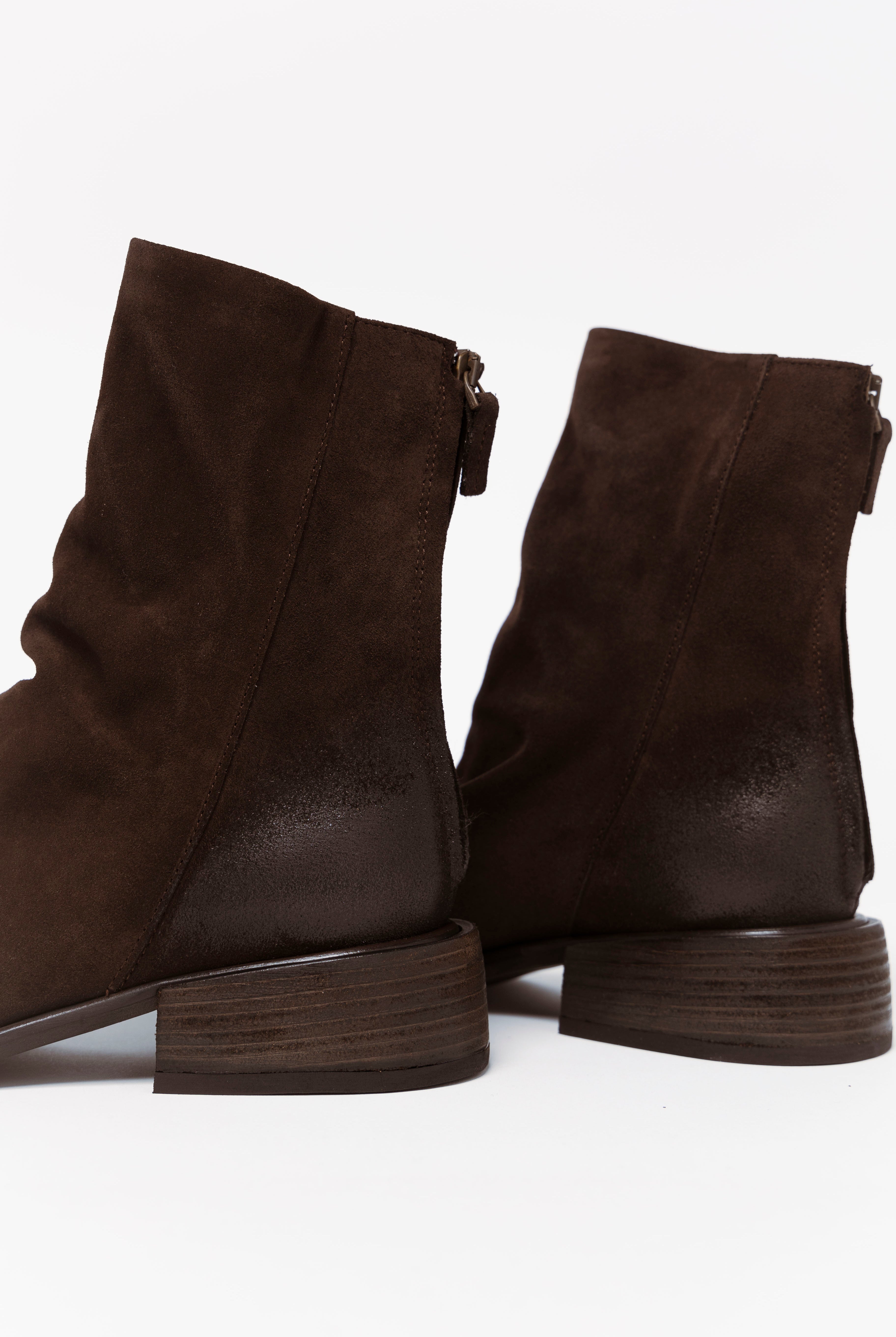swatch_Chocolate Suede l'idea ruched ankle boot