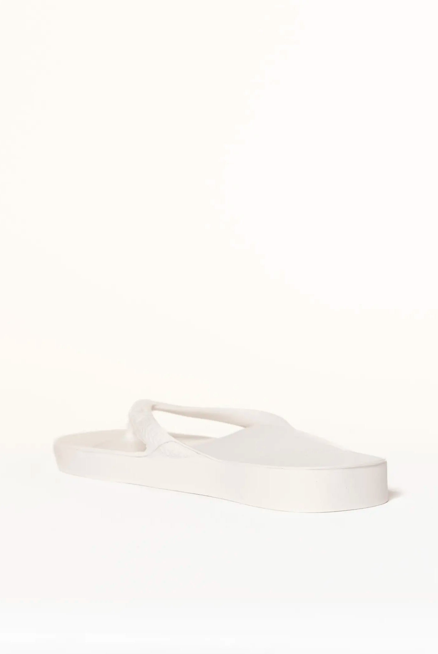 swatch_white arch support flip flop flat sandals