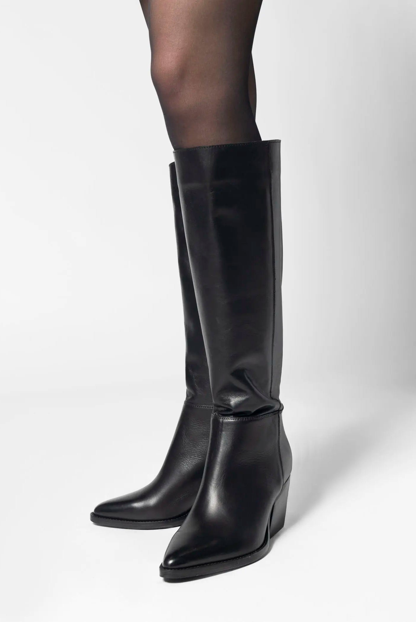 swatch_black leather tulsa western boot boots