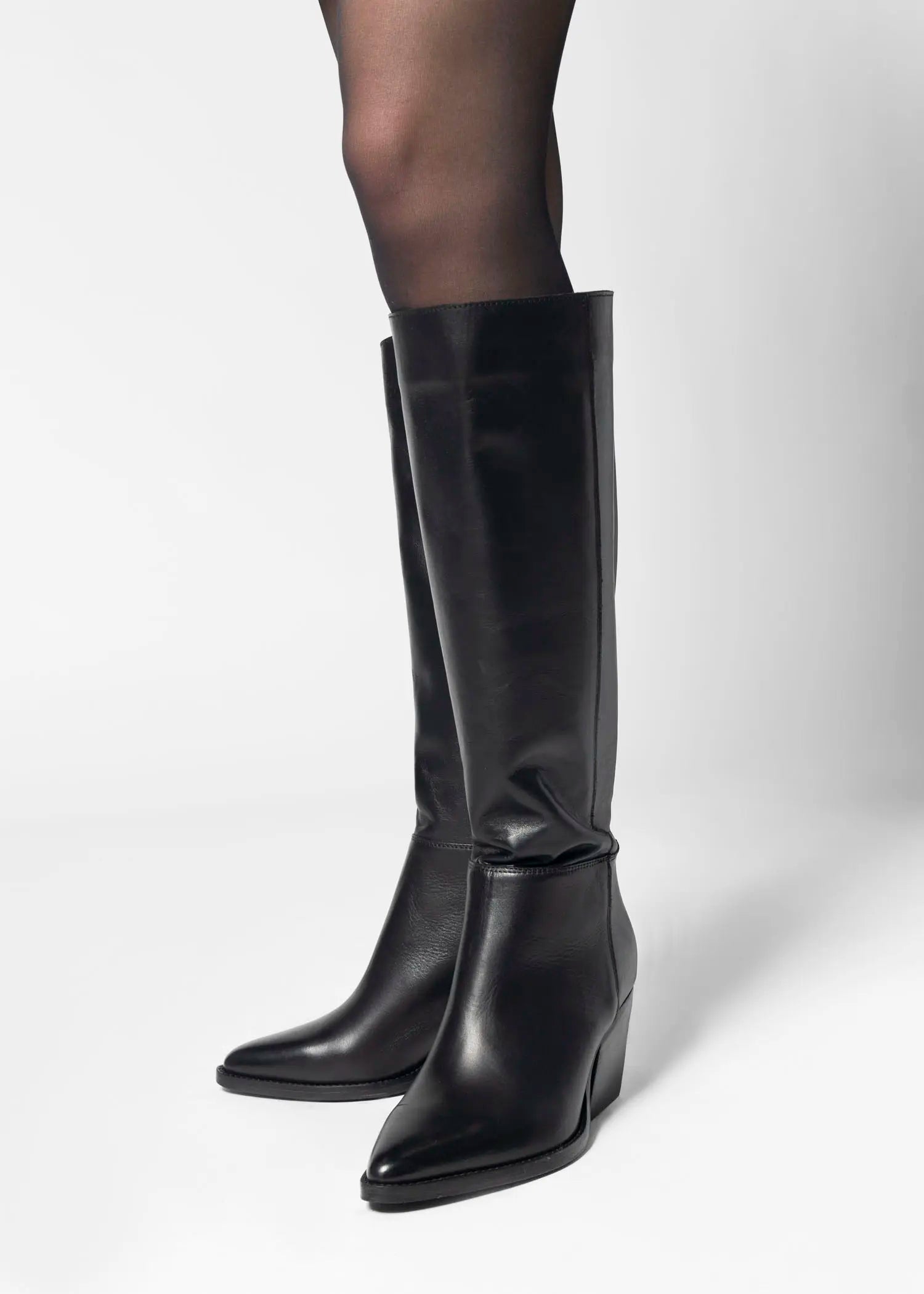 swatch_black leather tulsa western boot boots
