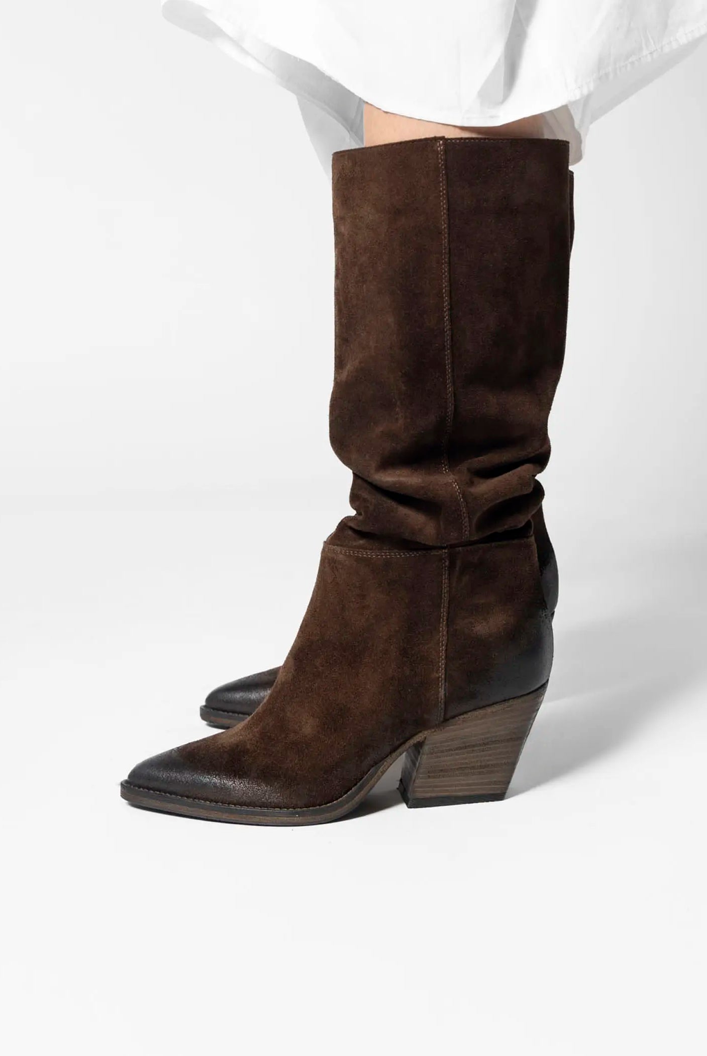 swatch_dark brown suede tulsa western boot boots