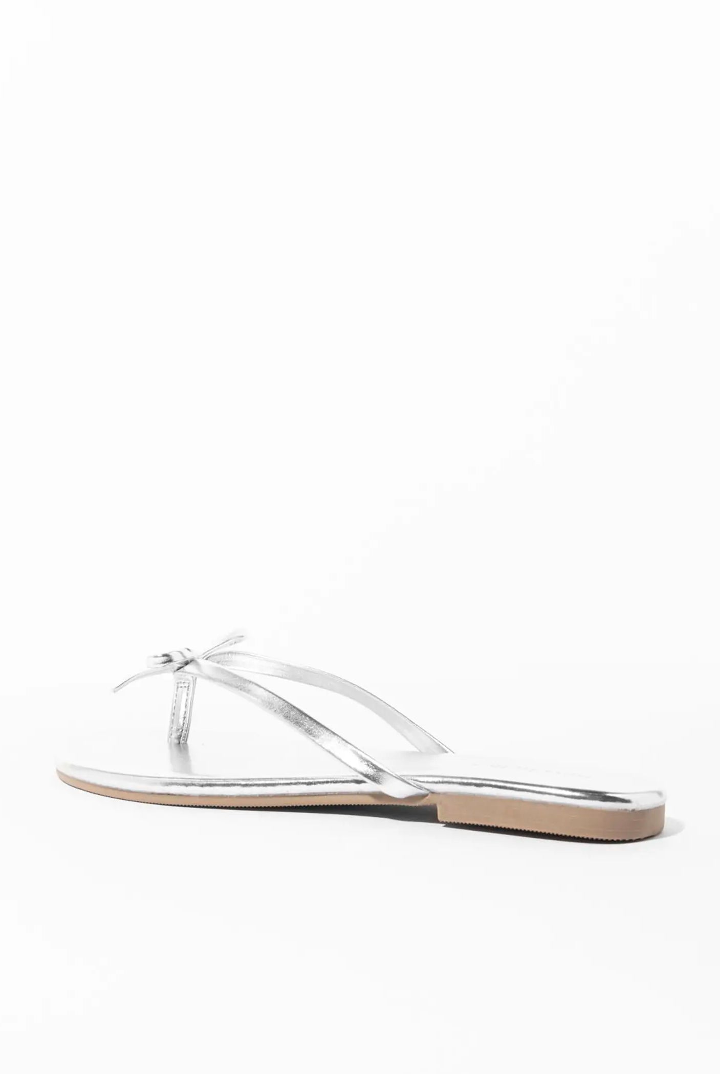 swatch_silver wishlist flip flop flat sandals