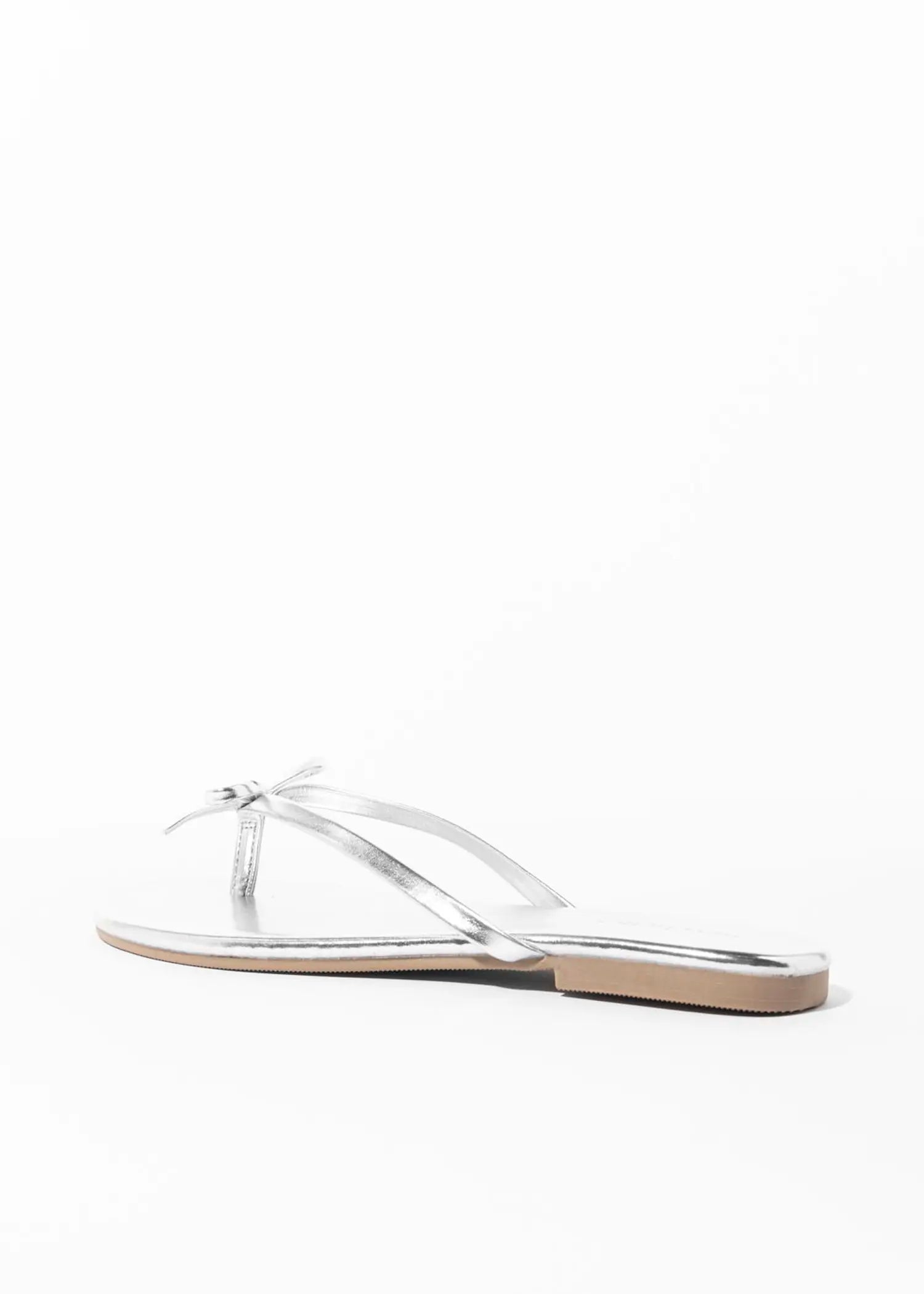 swatch_silver wishlist flip flop flat sandals