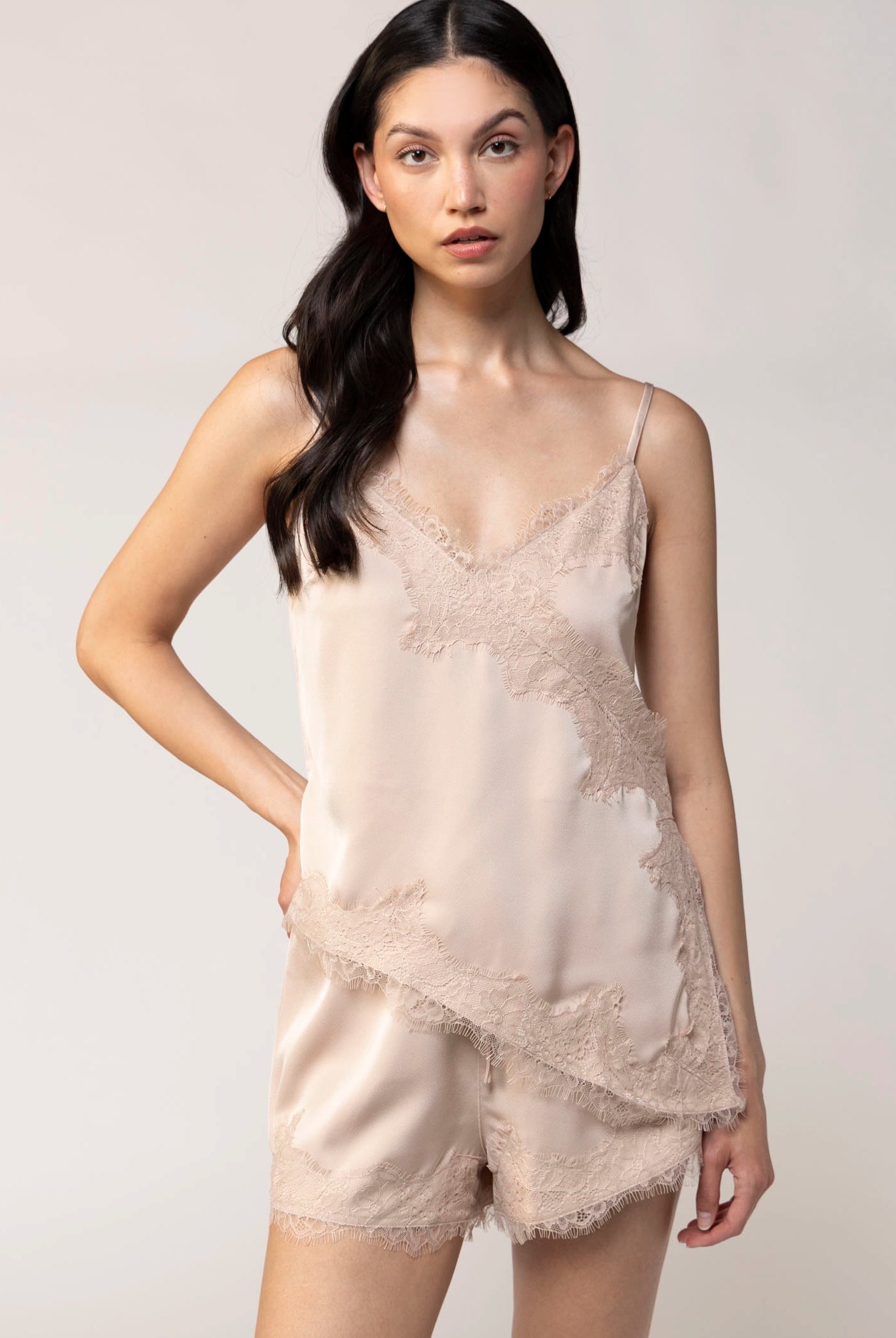 swatch_Buff Heartloom chantale silk and lace cami